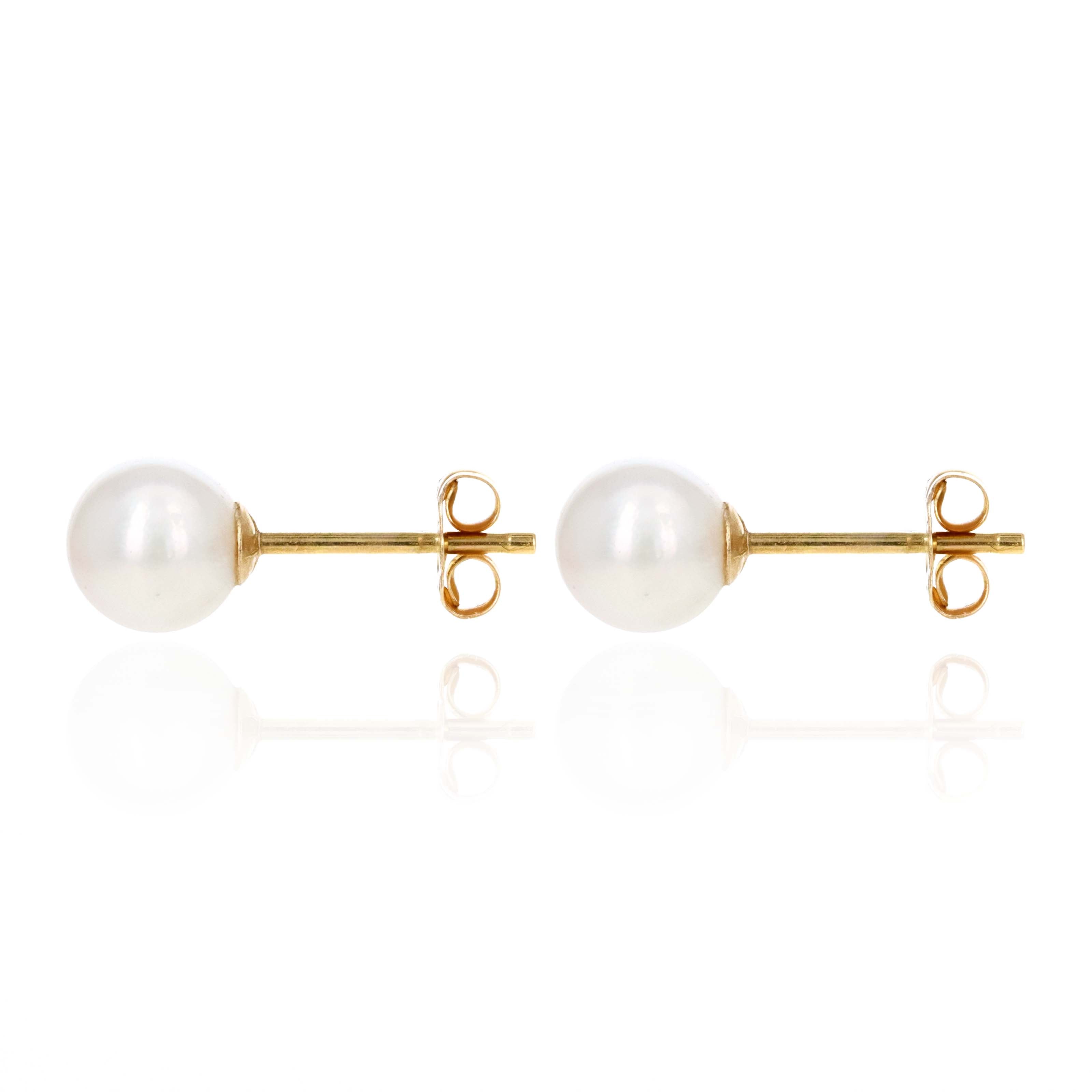 14K Yellow Gold 6mm Cultured Pearl Stud Earrings - Queen May