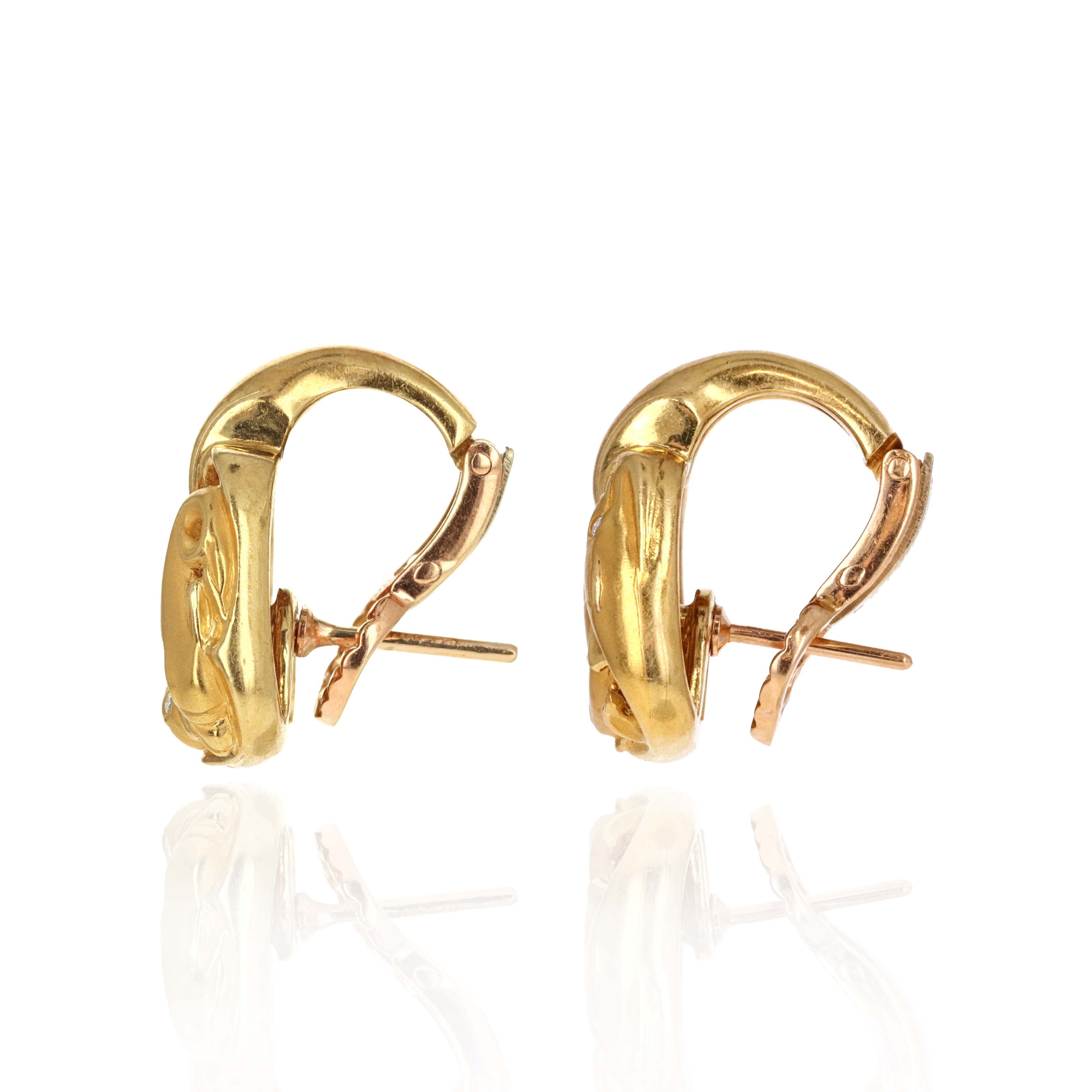 Carrera y Carrera 18K Yellow Gold 0.04 Carat Diamond Dolphin Earrings