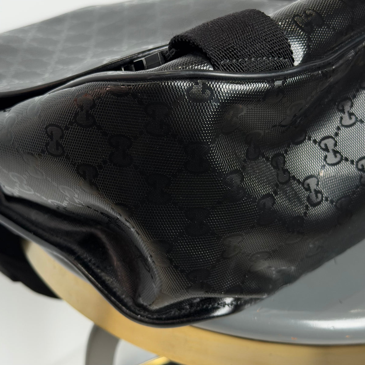 Gucci Black Imprime Messenger Bag - Queen May