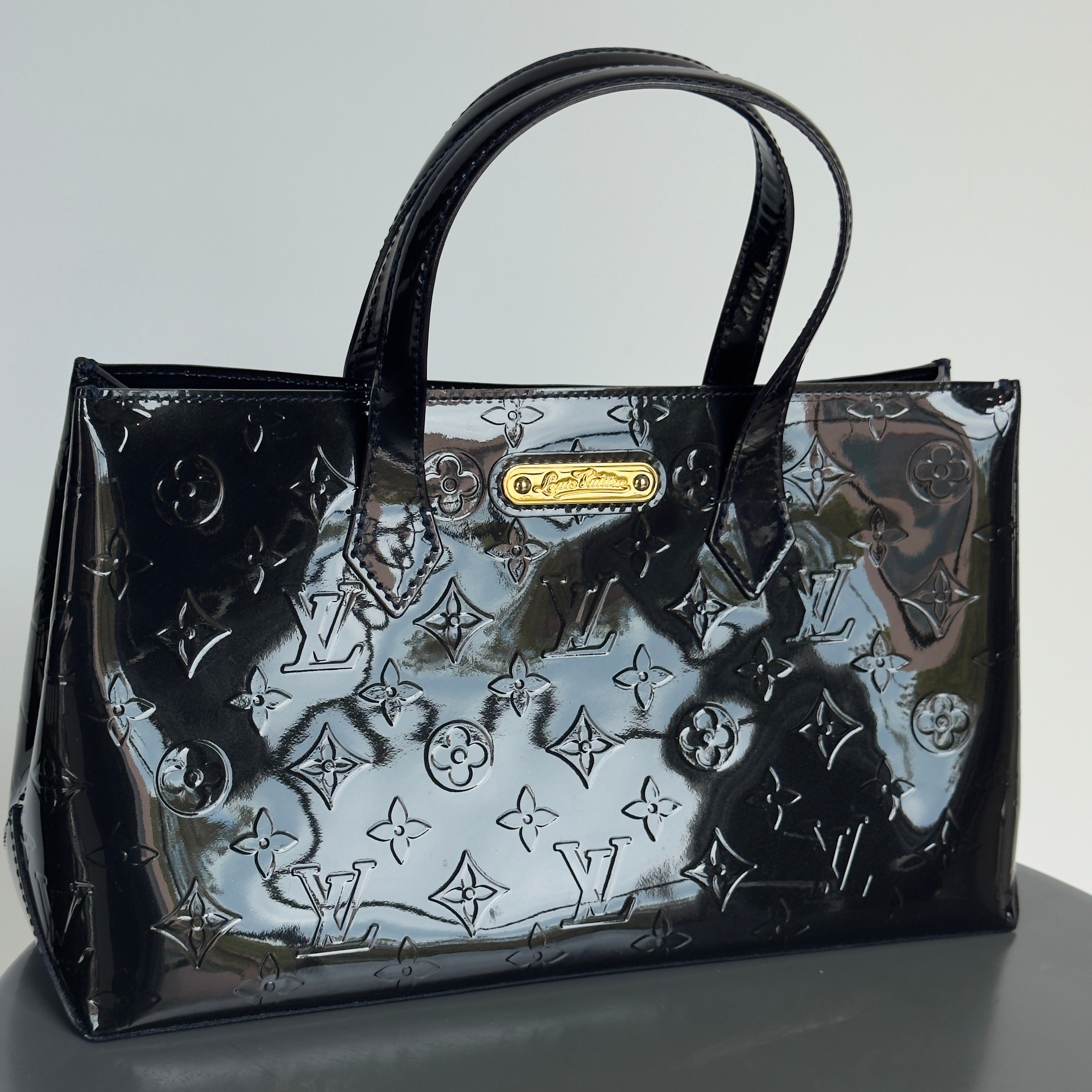 Louis Vuitton Black Vernis Wilshire - Queen May