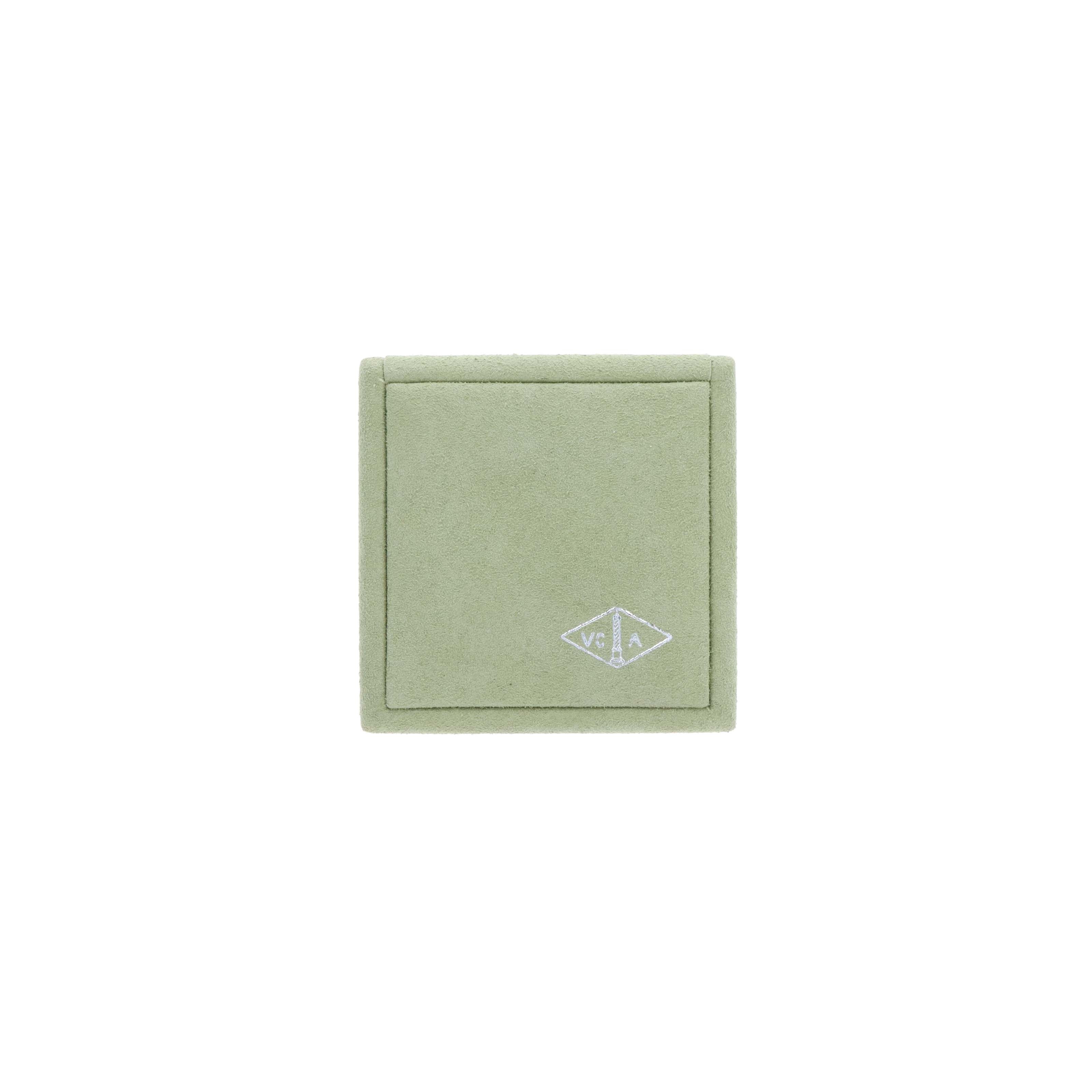 Van Cleef & Arpels Mother Of Pearl Sweet Butterfly Pendant Necklace