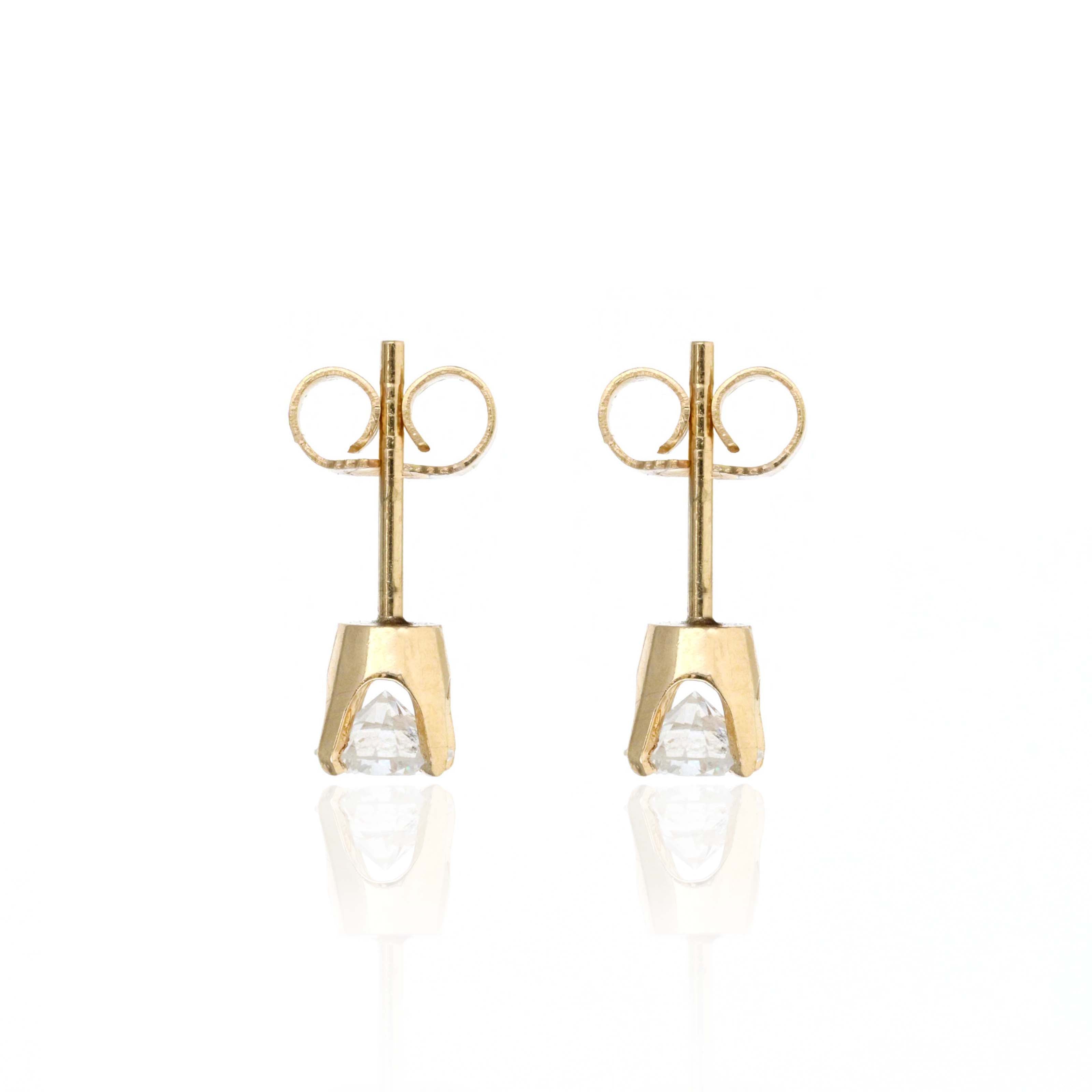 14K Yellow Gold 0.70 Carat Round Diamond Basket Stud Earrings - Queen May