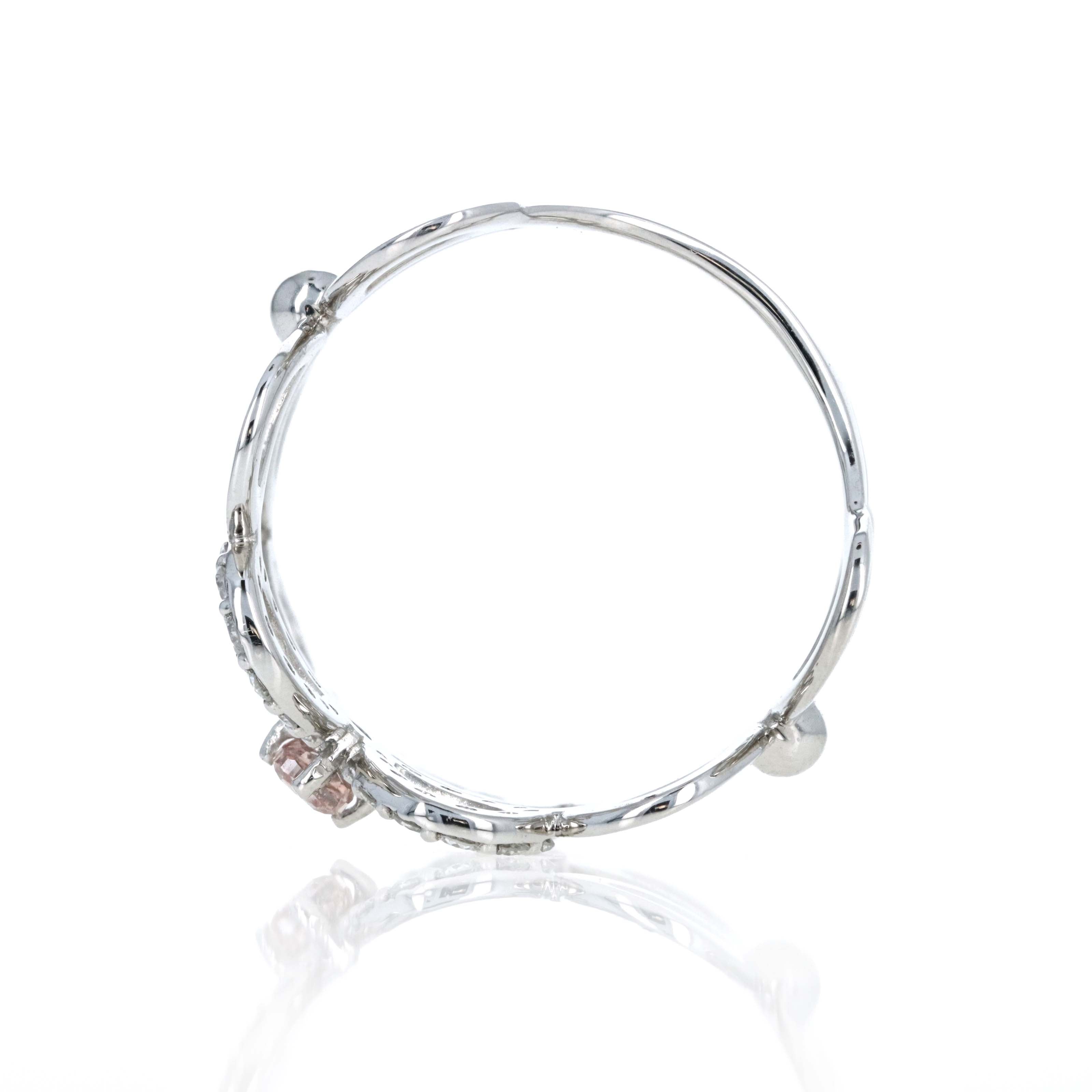Platinum 0.15 Carat Natural Pink Fancy Intense Diamond Flower Ring