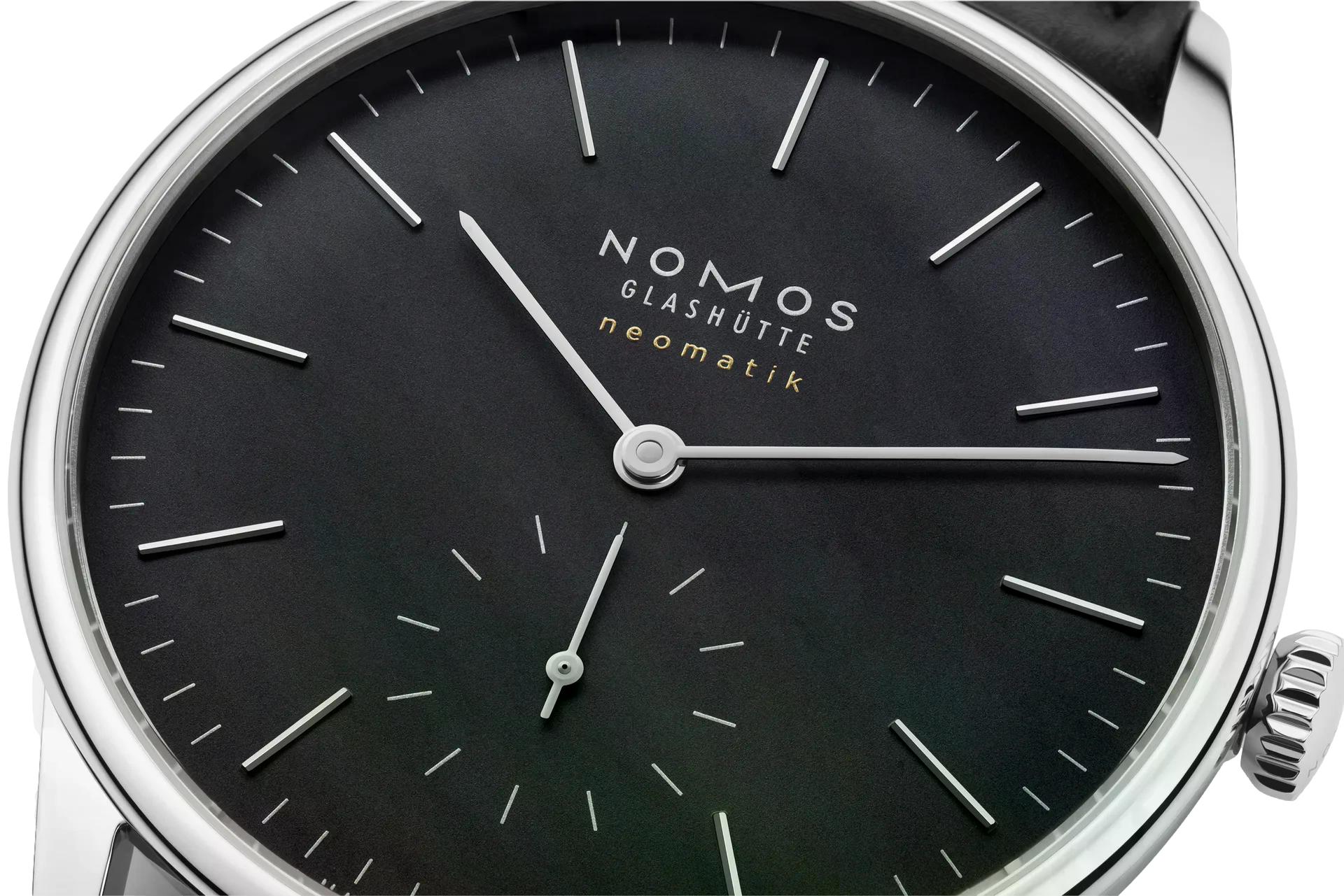 Nomos Glashütte Orion Neomatik 39 New Black Sapphire Crystal Back