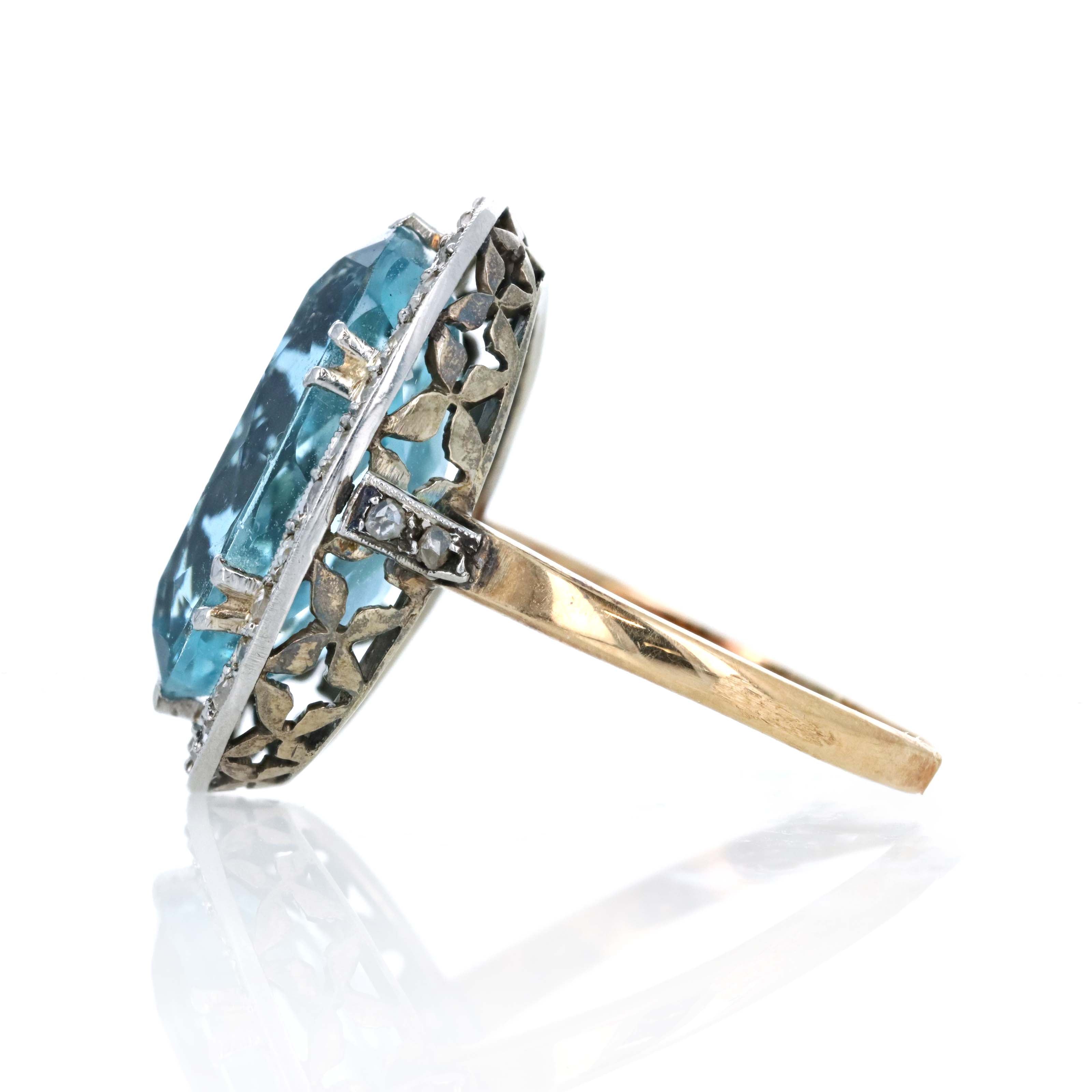 Edwardian 18K Yellow Gold Platinum 4.5 Carat Elongated Aquamarine Rose Cut Diamond Ring