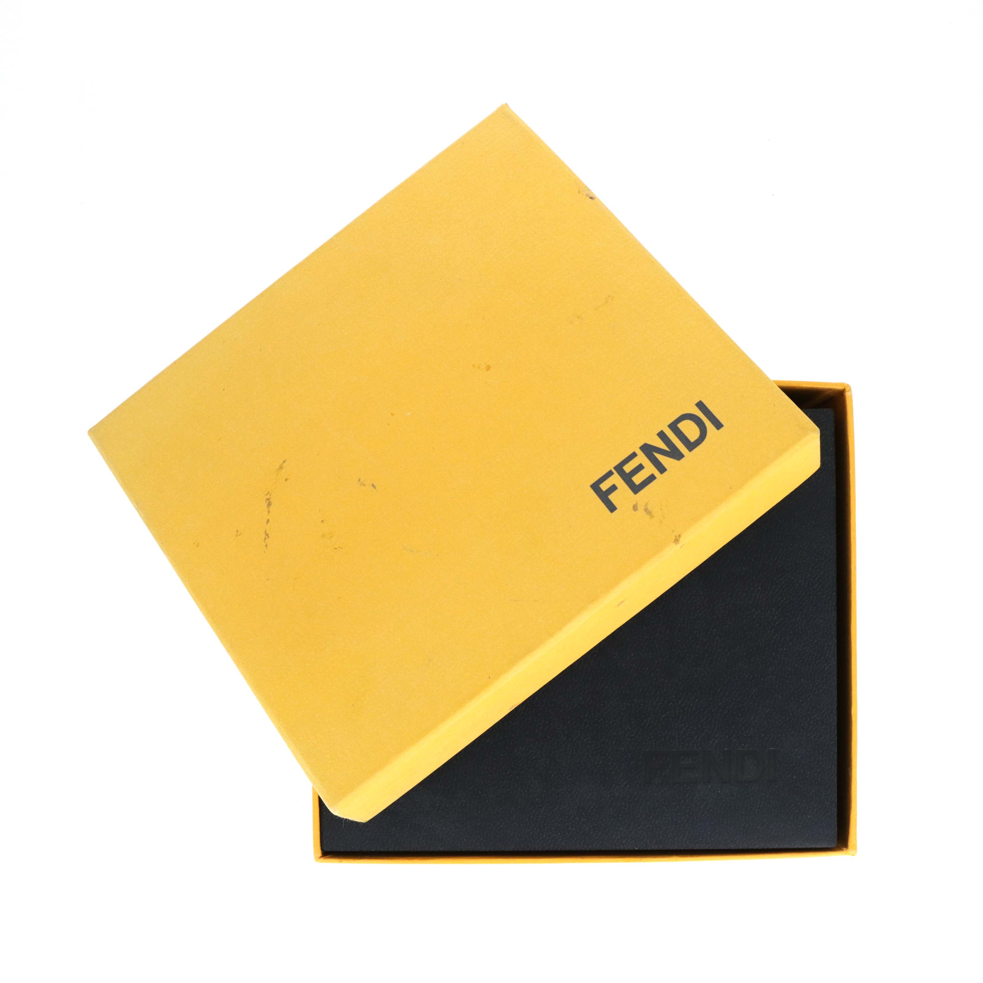 Fendi B-Fendi 3800L Diamond Ladies Watch - Queen May