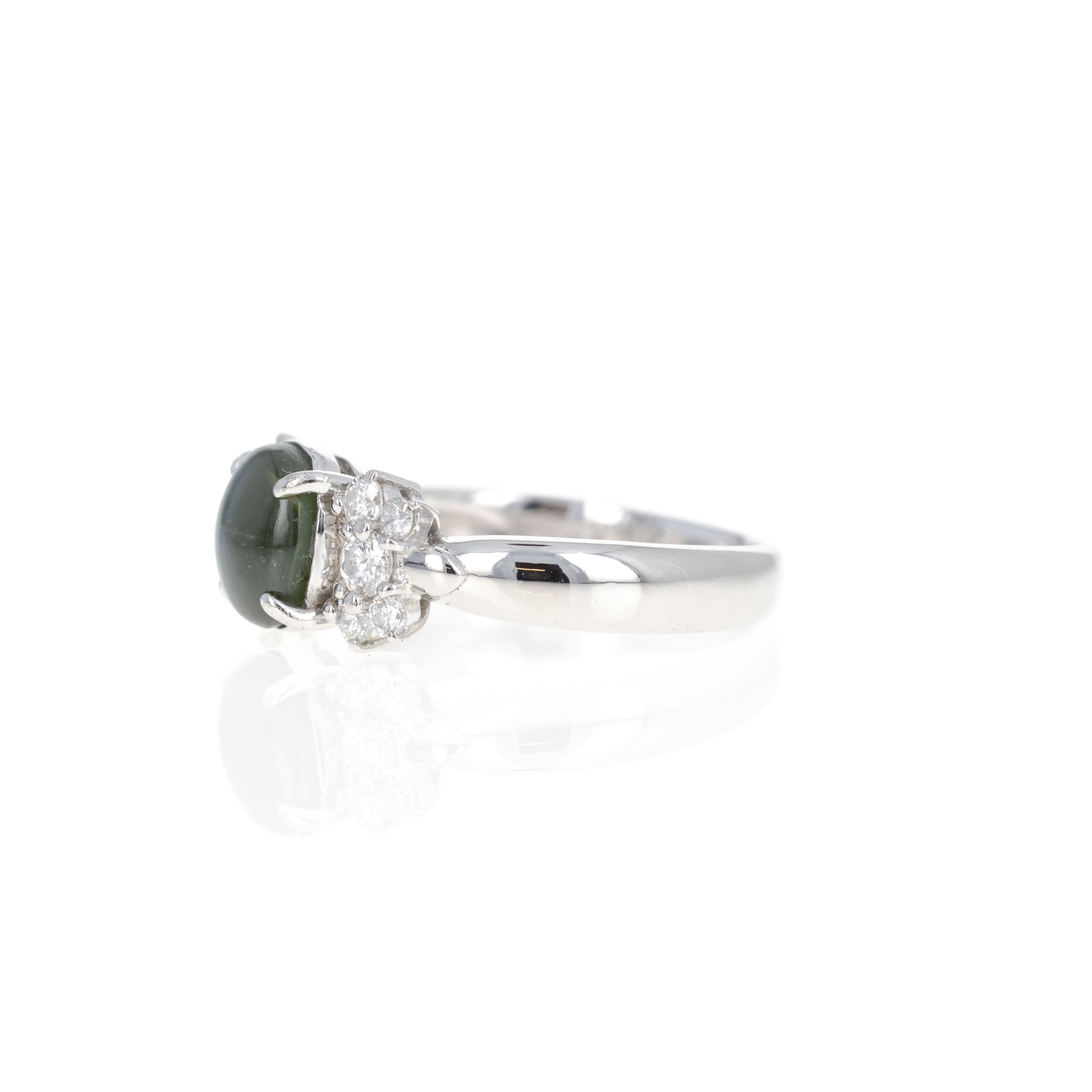 Platinum 1.90 Carat Cats Eye Chrysoberyl Diamond Ring - Queen May