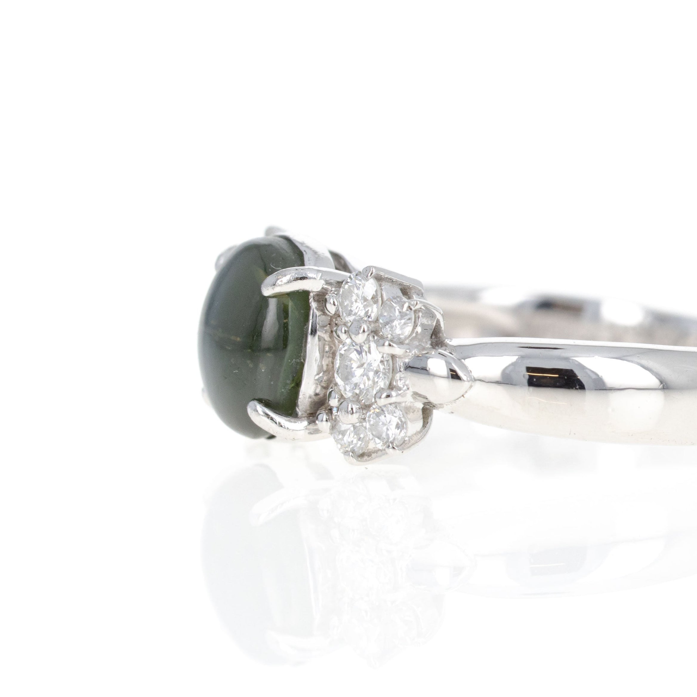 Platinum 1.90 Carat Cats Eye Chrysoberyl Diamond Ring - Queen May