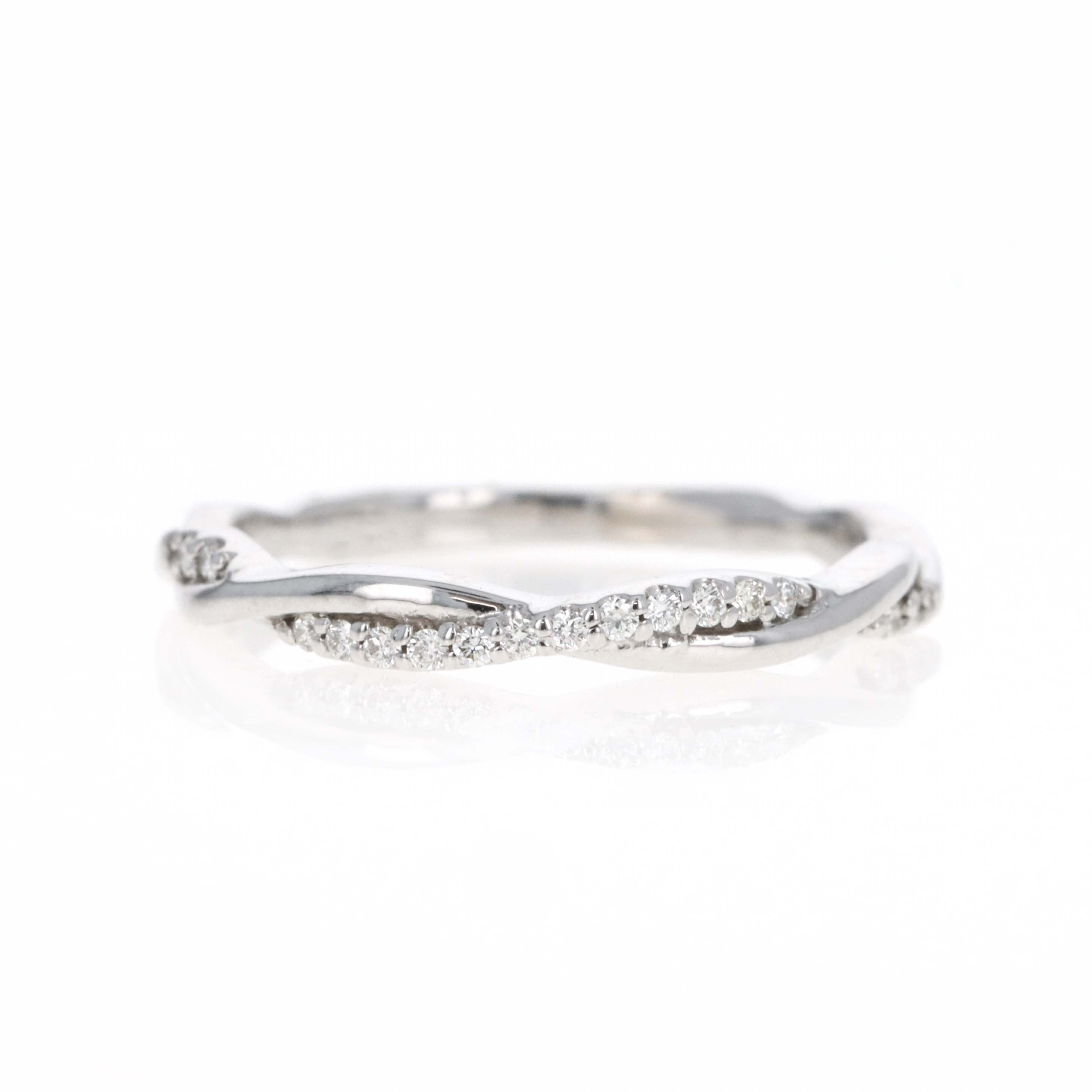 14K Gold Diamond Twist Wedding Band - Queen May