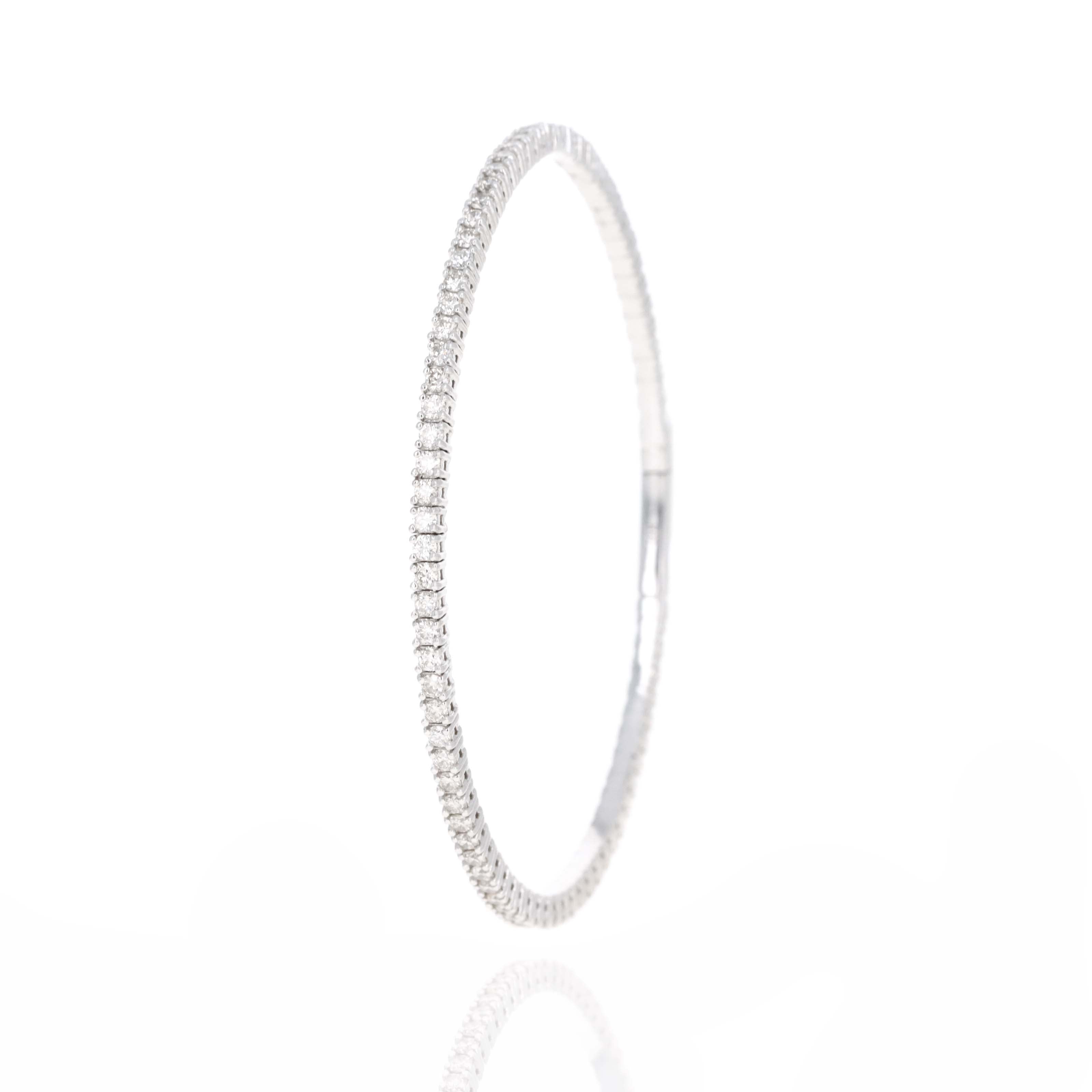 18K White Gold 2 Carat Round Diamond Flexible Bangle - Queen May