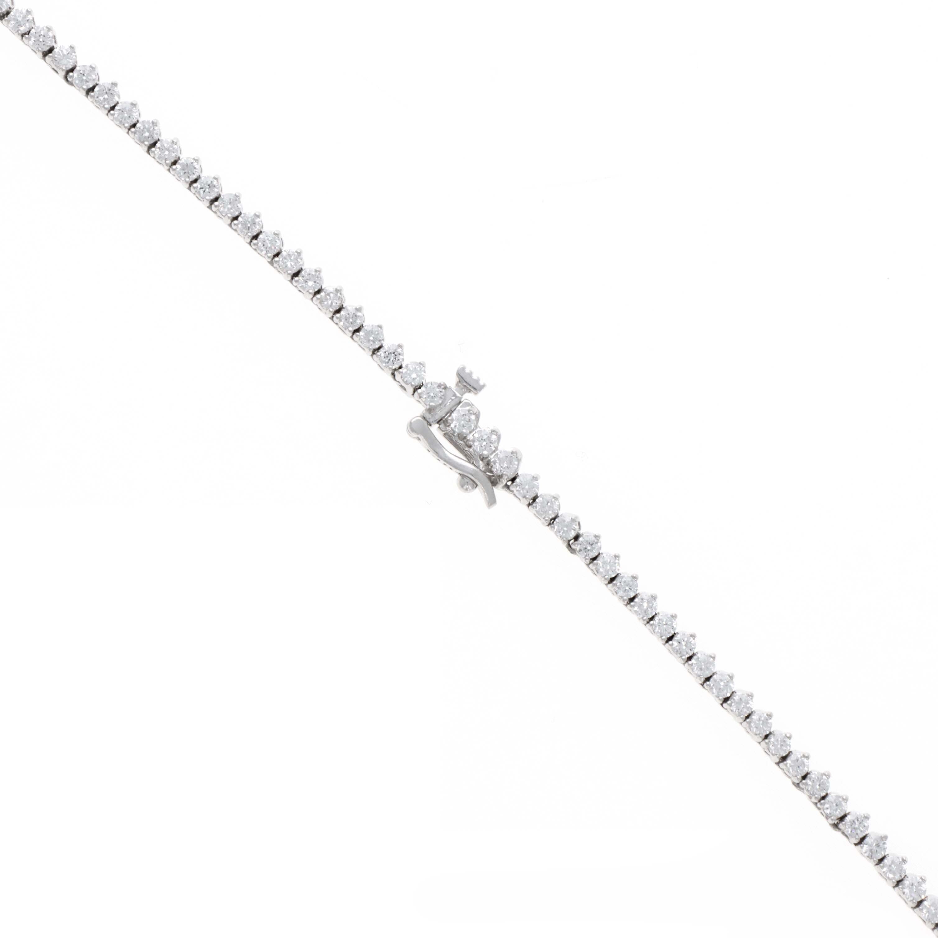 14K White Gold 8 Carat Graduated Round Diamond Riviera Tennis Necklace - Queen May