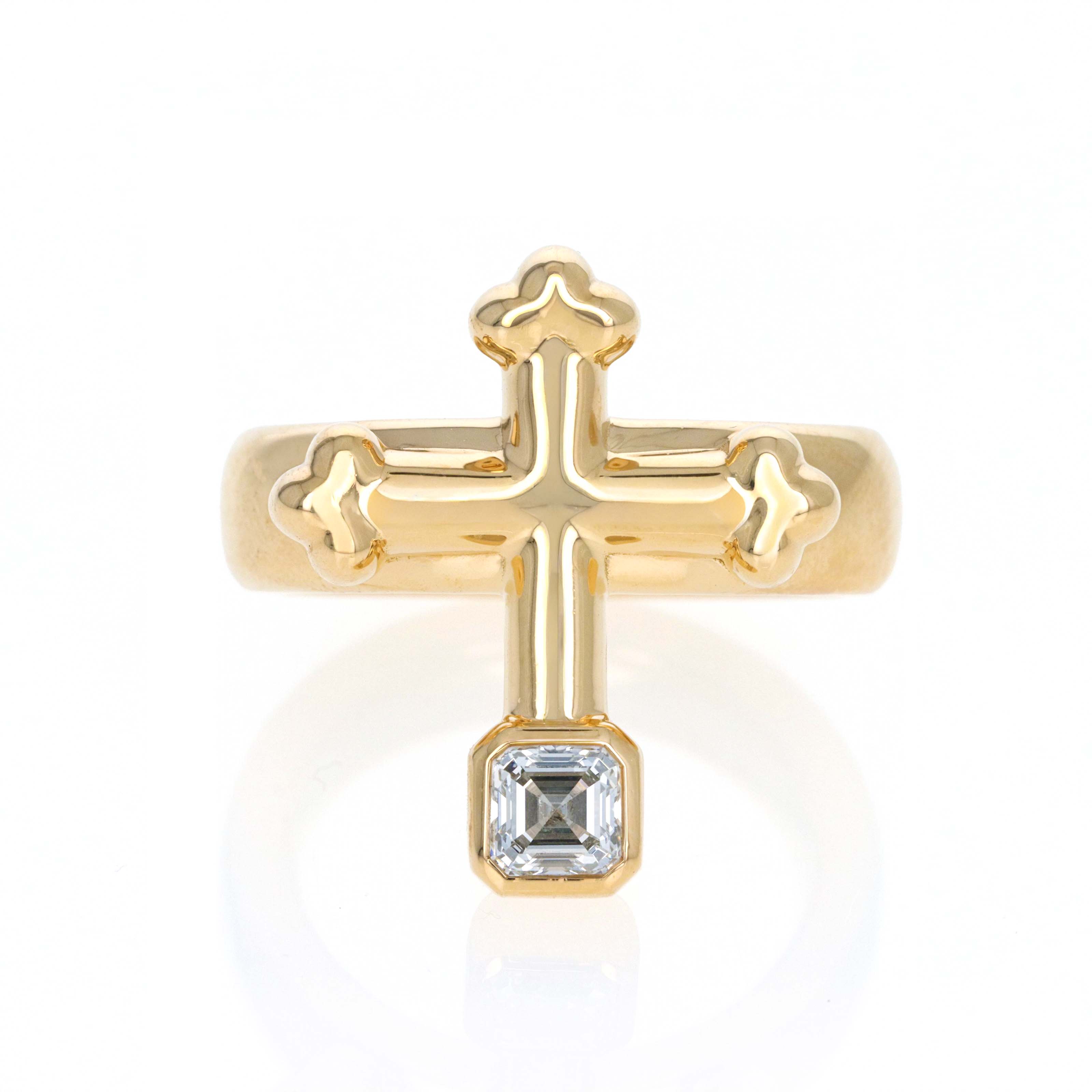 Uniform Object 18K Yellow Gold 0.75 Carat Asscher Diamond Cross Gauge Ring - Queen May