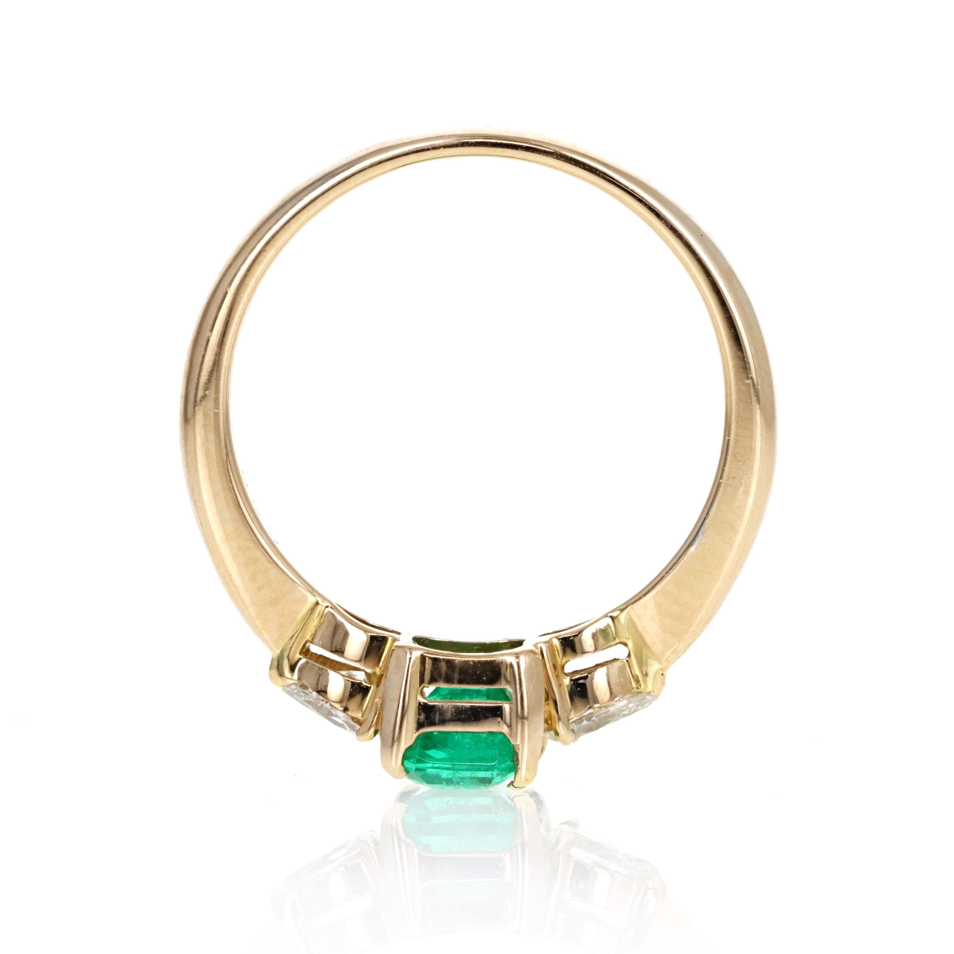 18K Yellow Gold 0.95 Carat Colombian Emerald Diamond Pear Three Stone Ring - Queen May