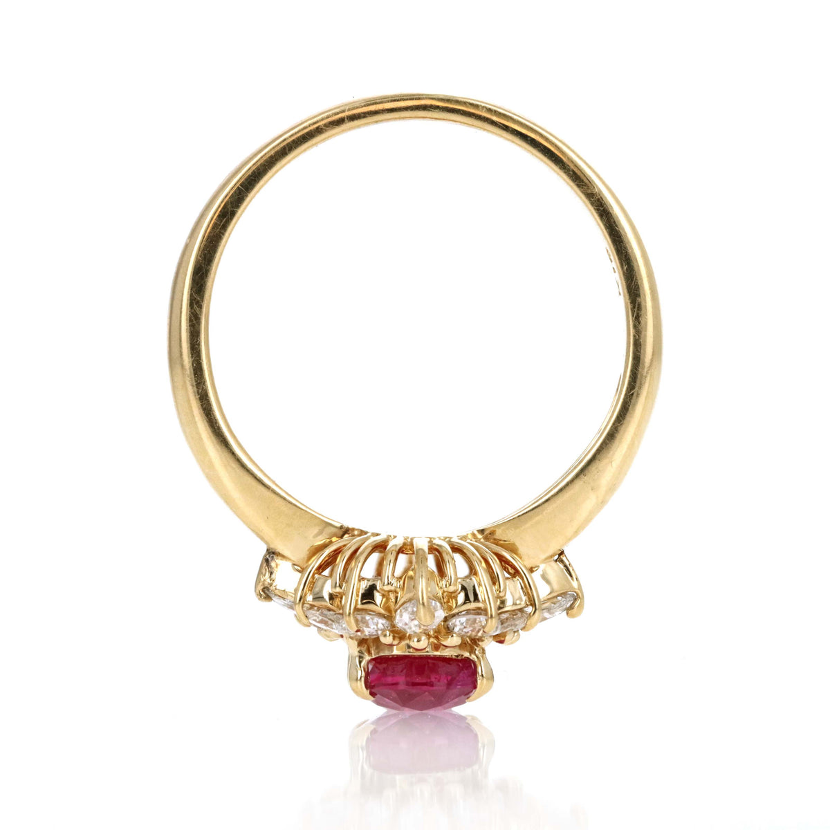 18k Yellow Gold 1.16 Carat Oval Ruby & Diamond Halo Ring