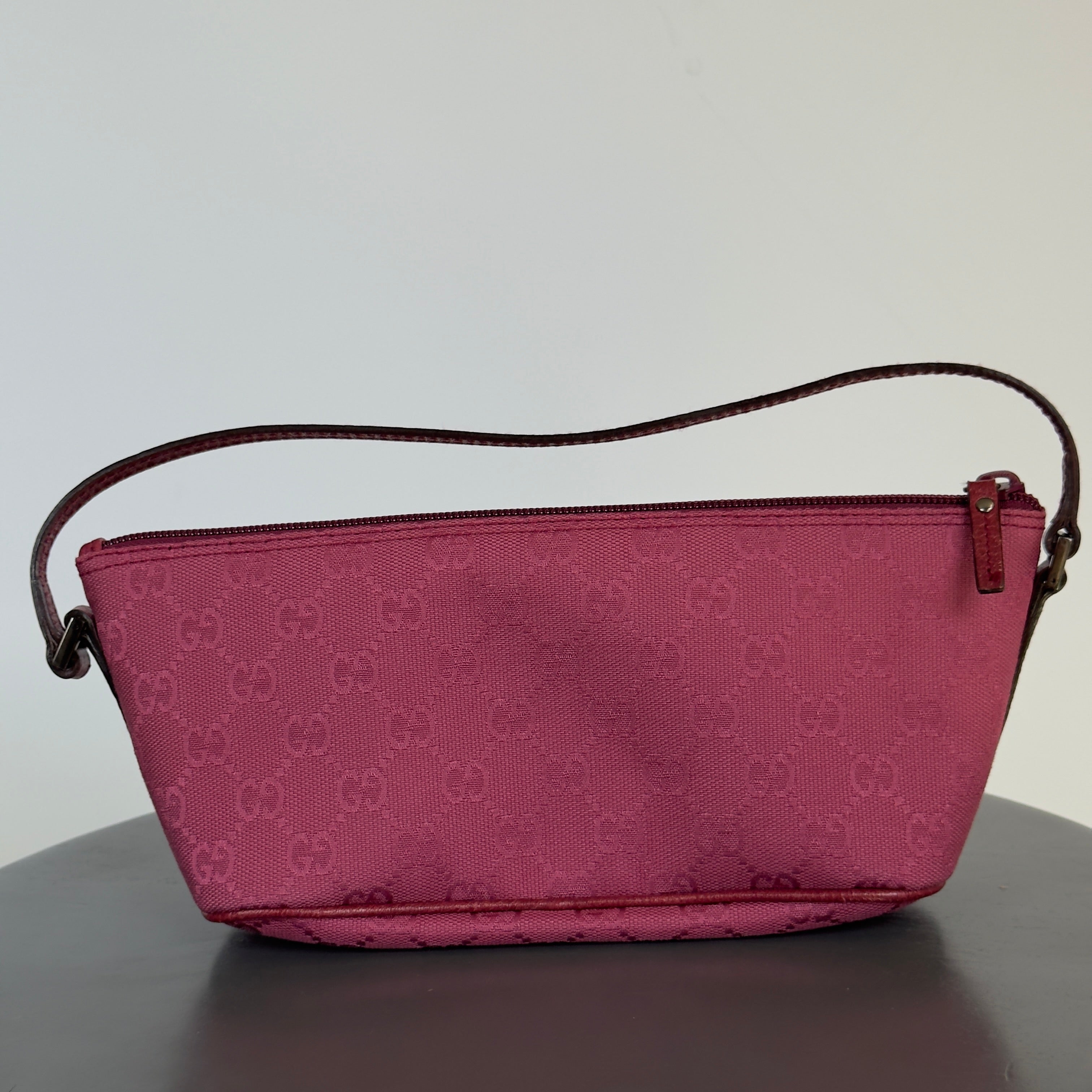 Gucci Boat Pochette Pink - Queen May