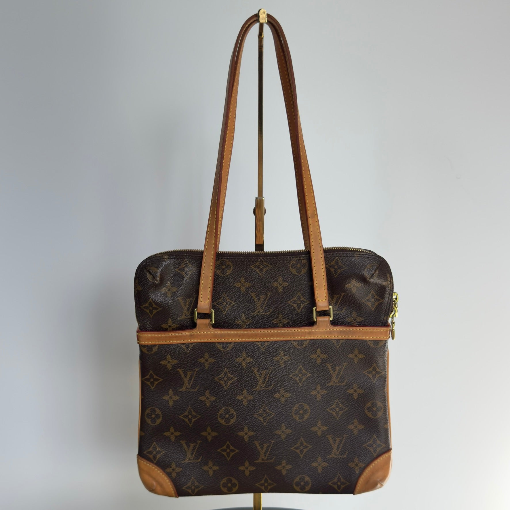 Louis Vuitton Monogram Sac Coussin GM Vintage - Queen May