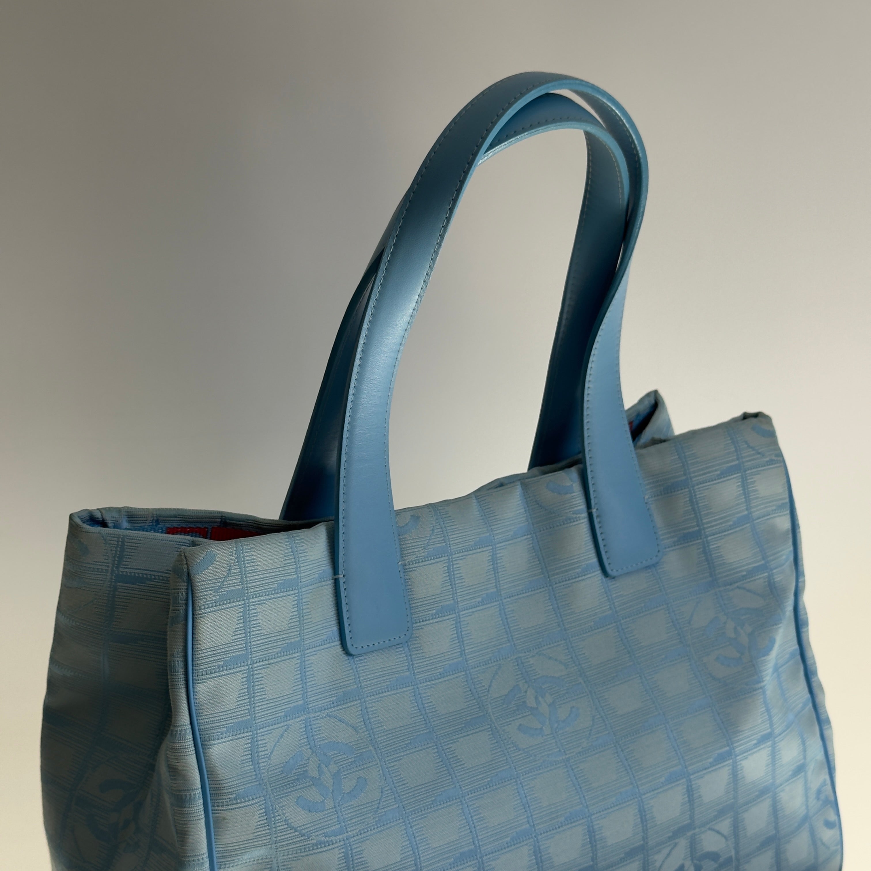 Chanel Travel Ligne Tote Blue - Queen May