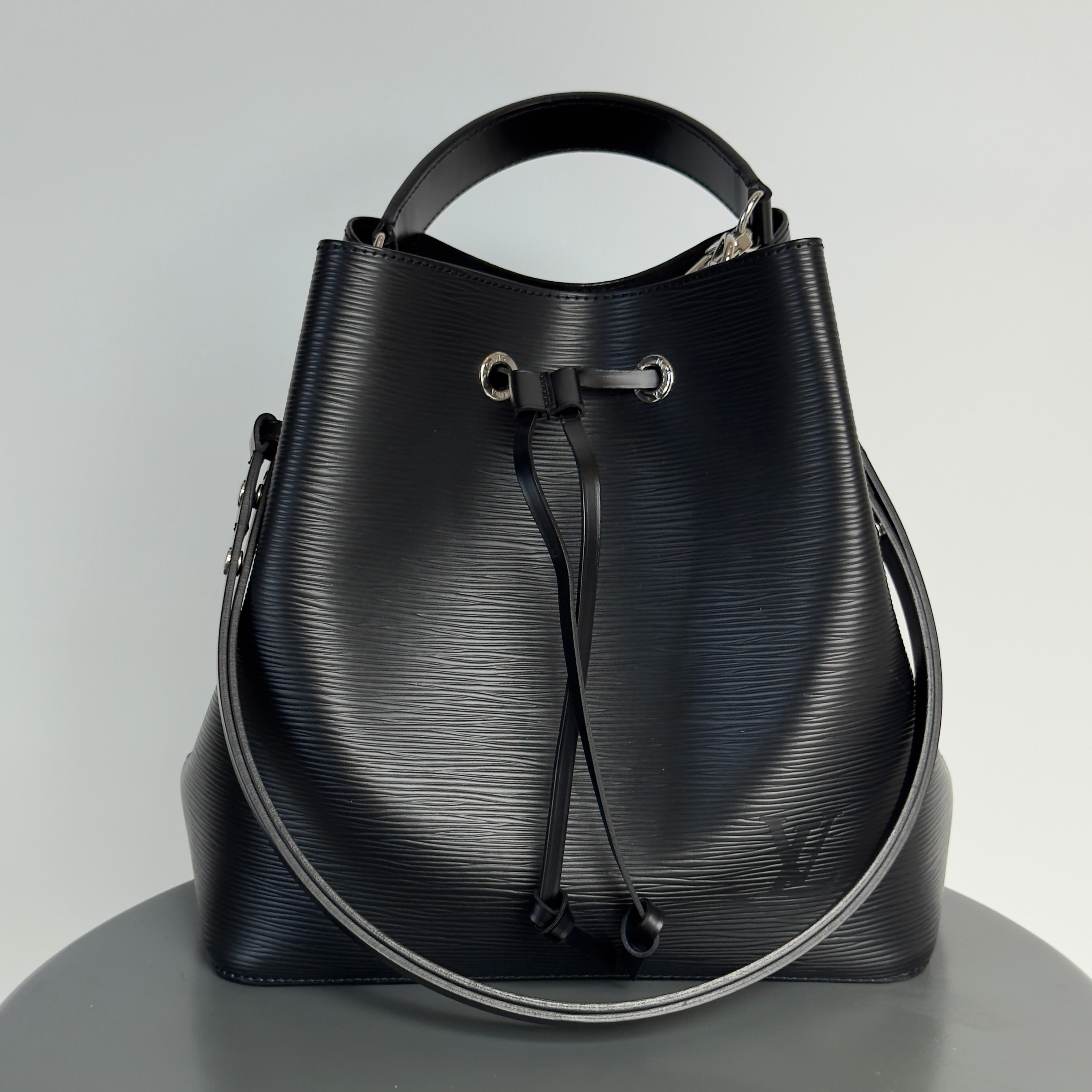 Louis Vuitton Black Epi Leather Noe Bucket Bag - Queen May