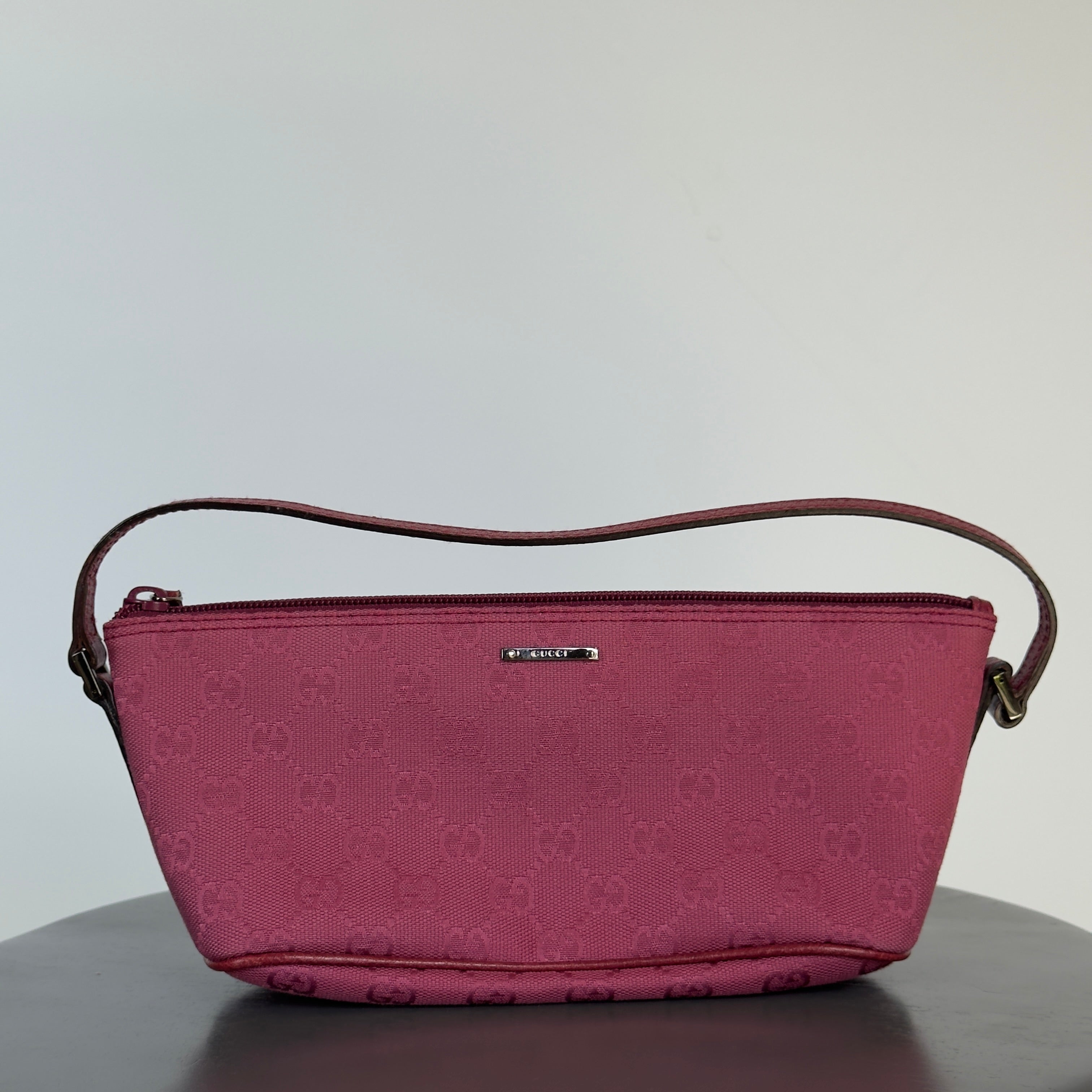 Gucci Boat Pochette Pink - Queen May