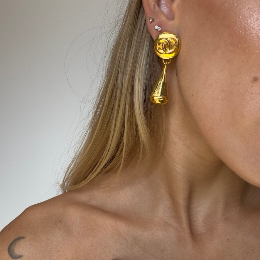 Vintage Chanel CC Drop Earrings Clip On - Queen May