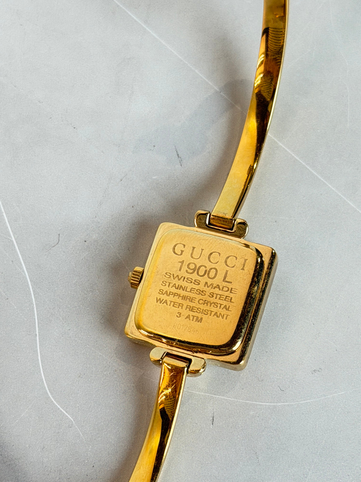Gucci 1900L Gold Plated Watch - Queen May