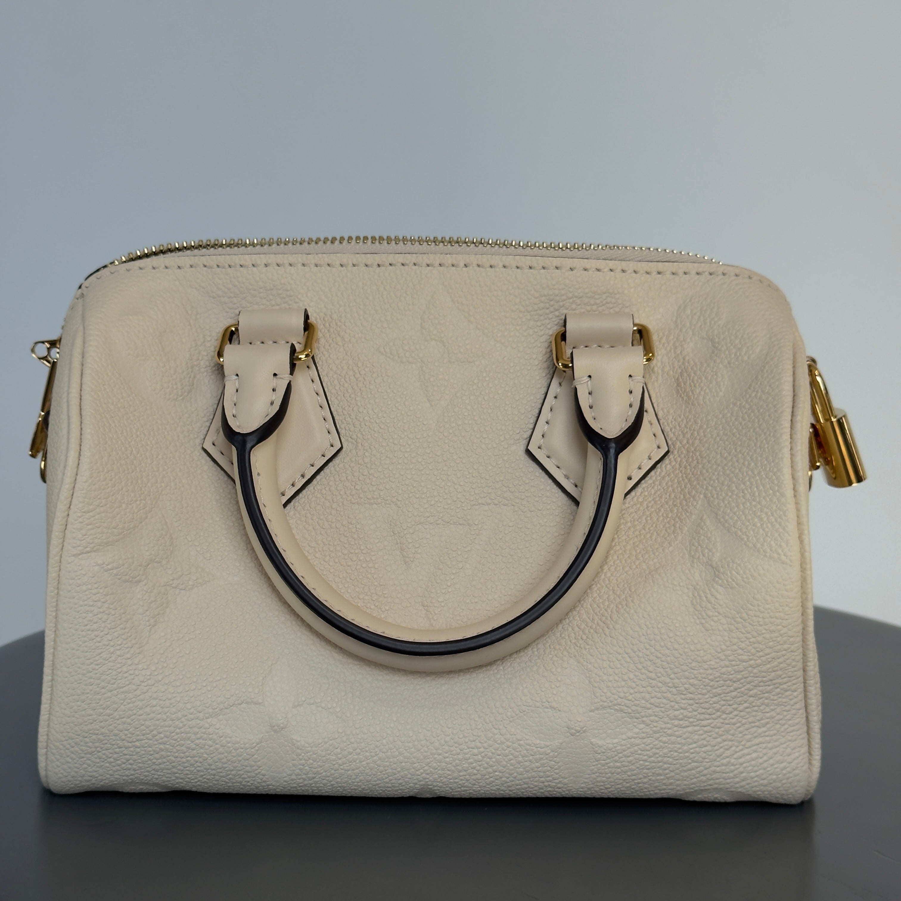 Louis Vuitton Empreinte Speedy Bandouliere 20 Creme With Additional Add On Wave Key Charm - Queen May