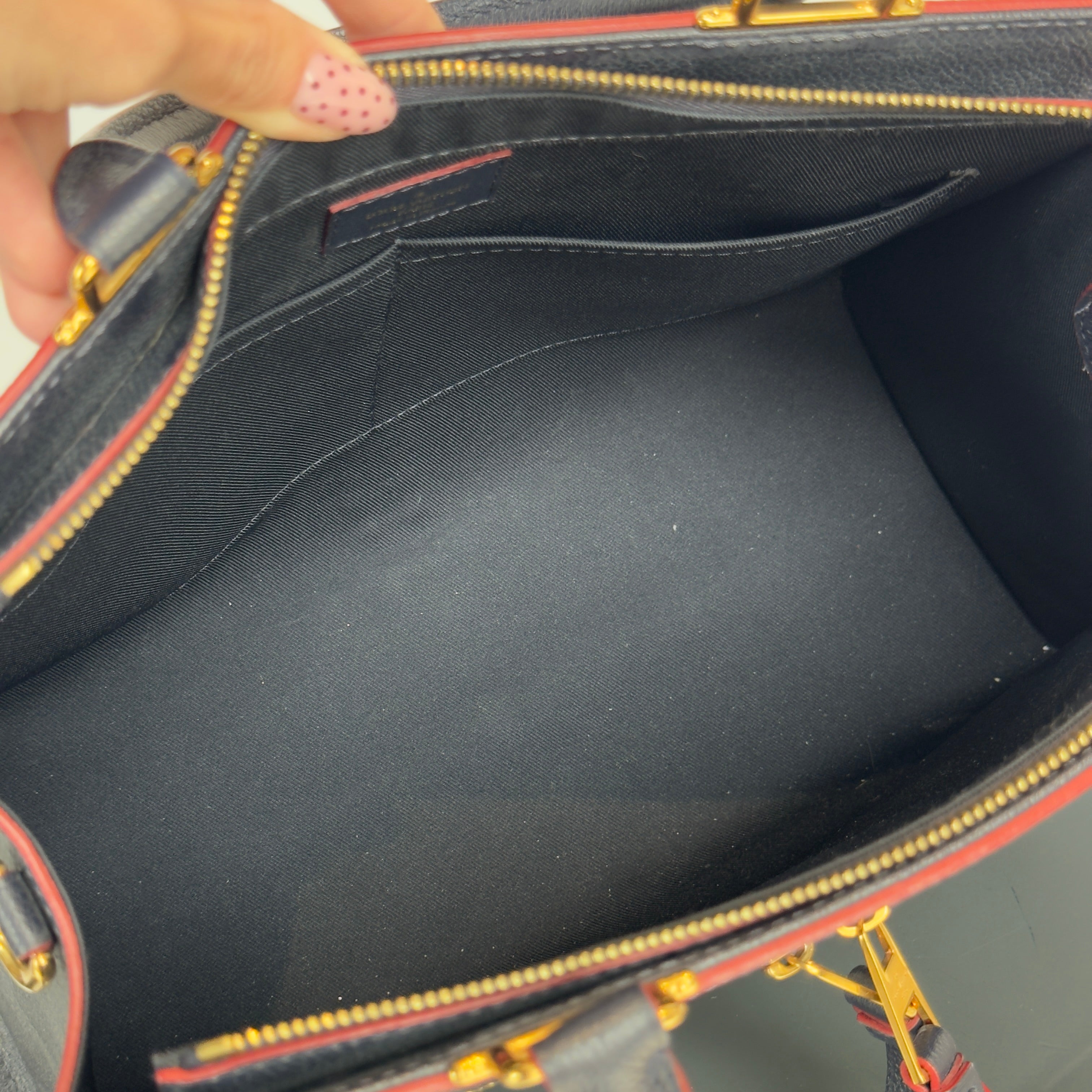 Louis Vuitton Sully Tote Monogram Navy MM - Queen May