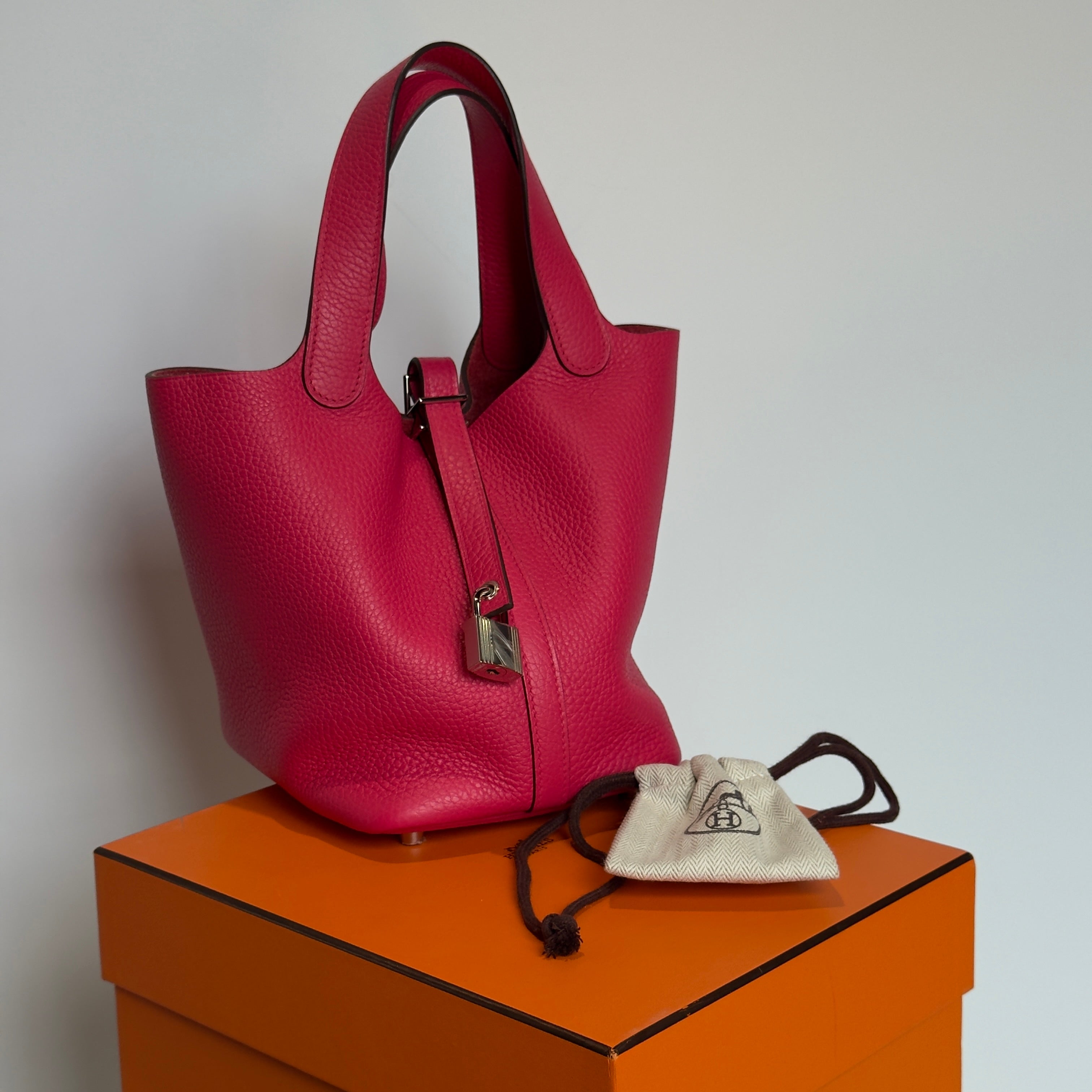 Hermes Picotin 18 Rose Extreme Clemence 2019