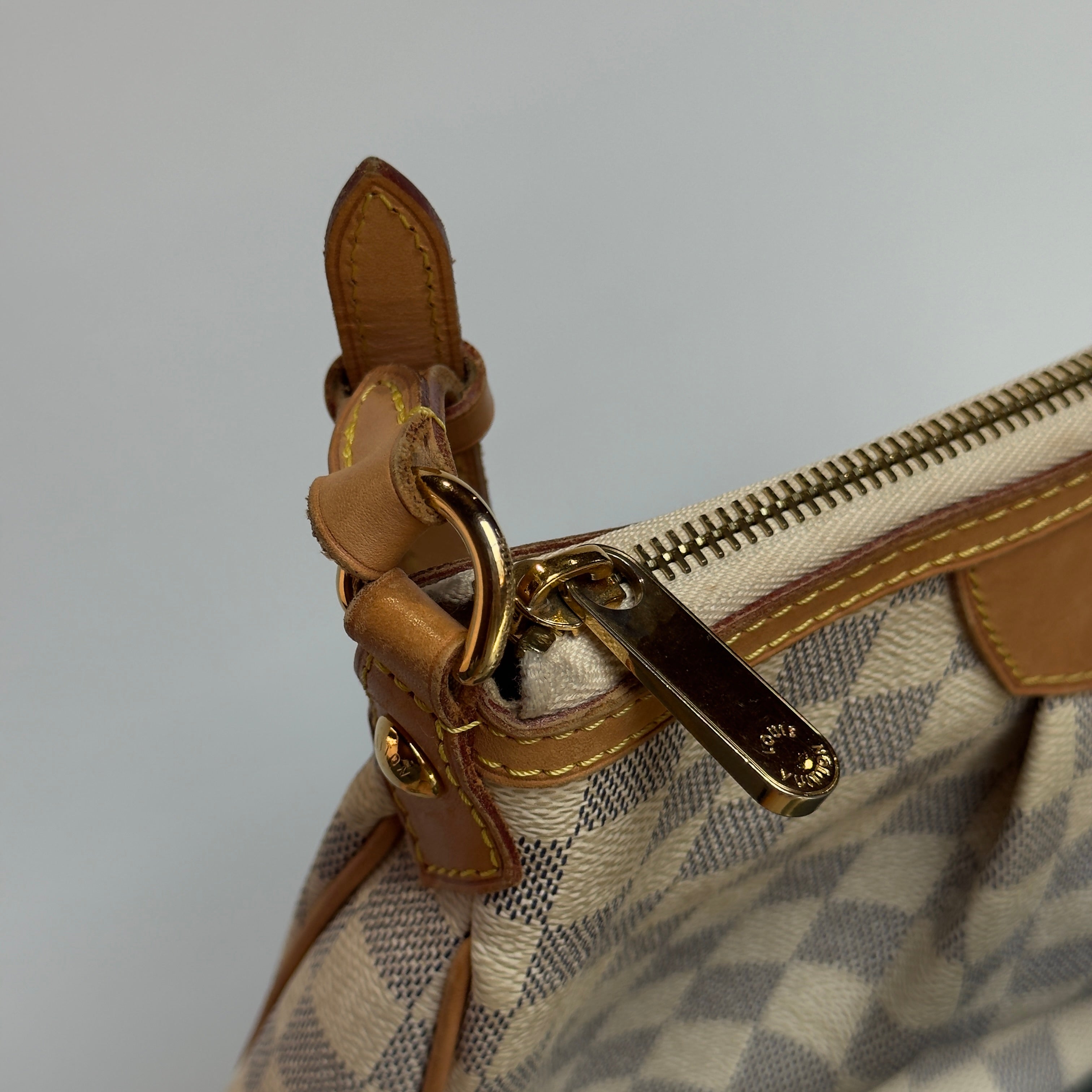 Louis Vuitton Damier Azur Siracusa PM