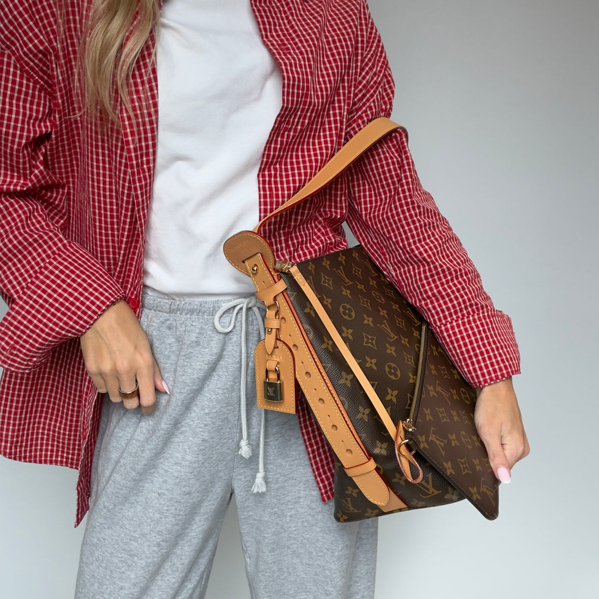 Louis Vuitton All In MM