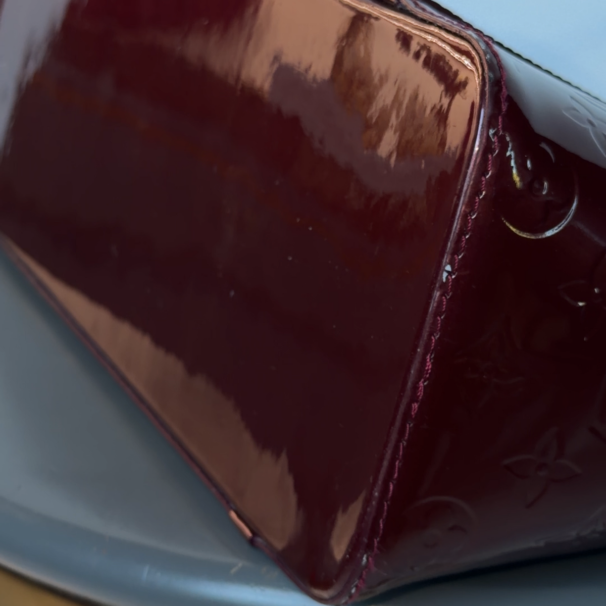 Louis Vuitton Vernis Avalon Bag Maroon