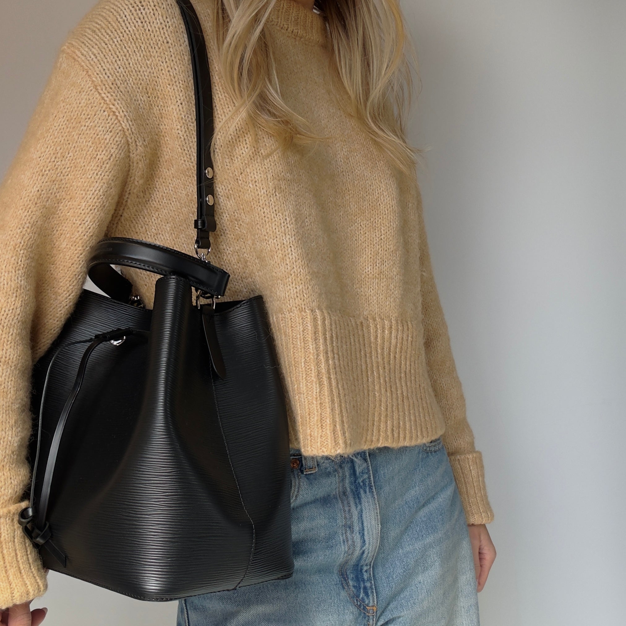 Louis Vuitton Black Epi Leather Noe Bucket Bag - Queen May