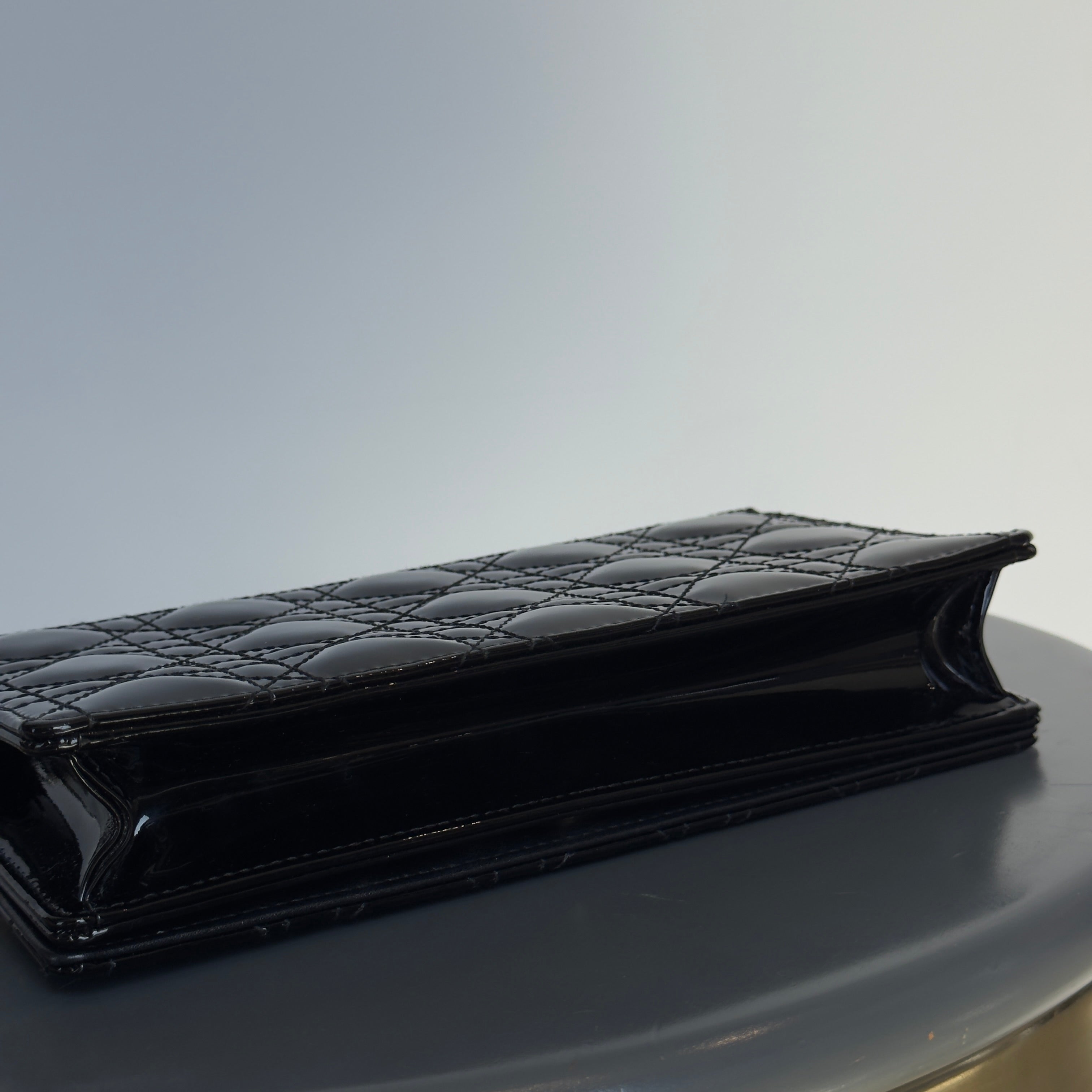Dior Patent Wallet on Chain - Queen May