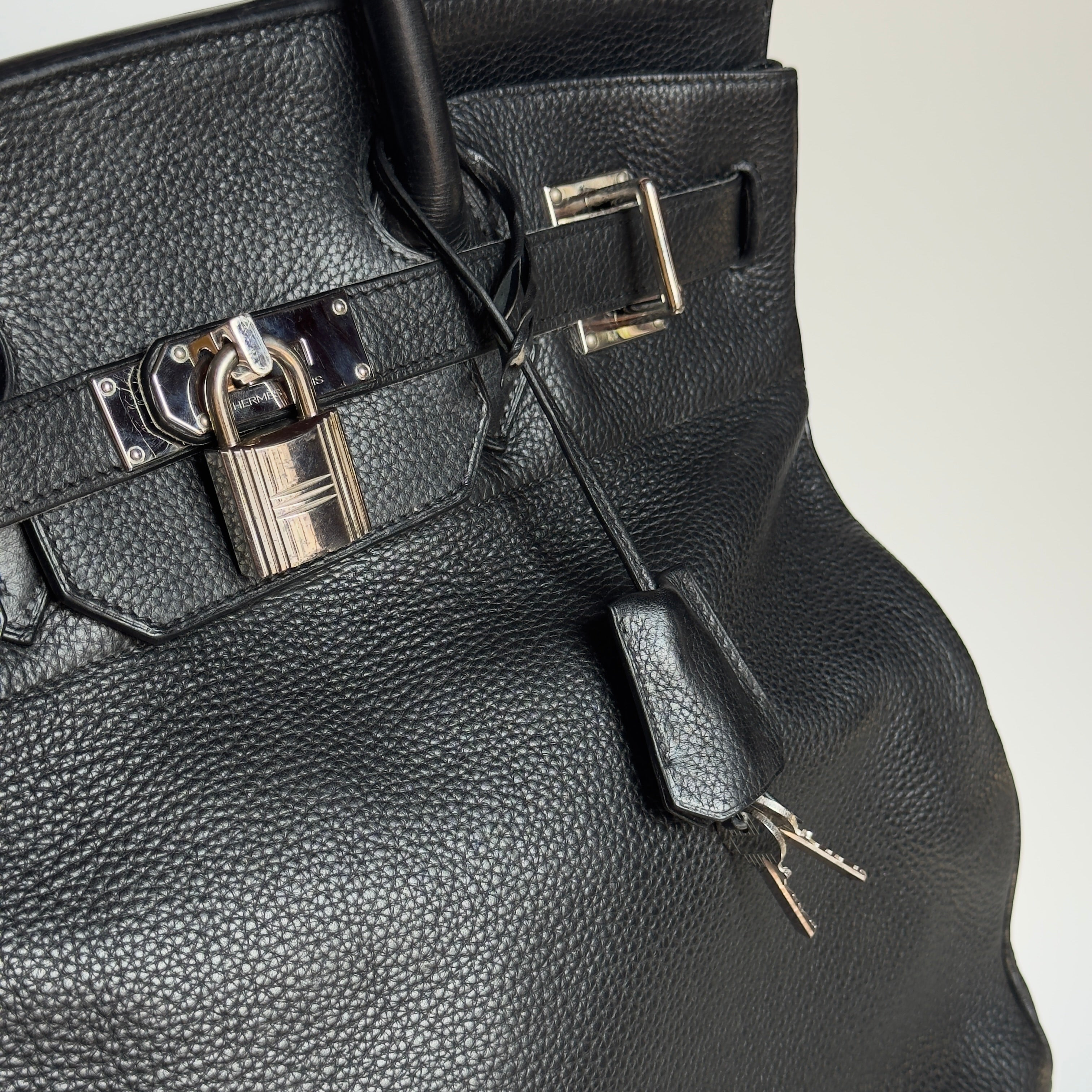Hermes HAC 40 Black Togo Leather 2009 - Queen May