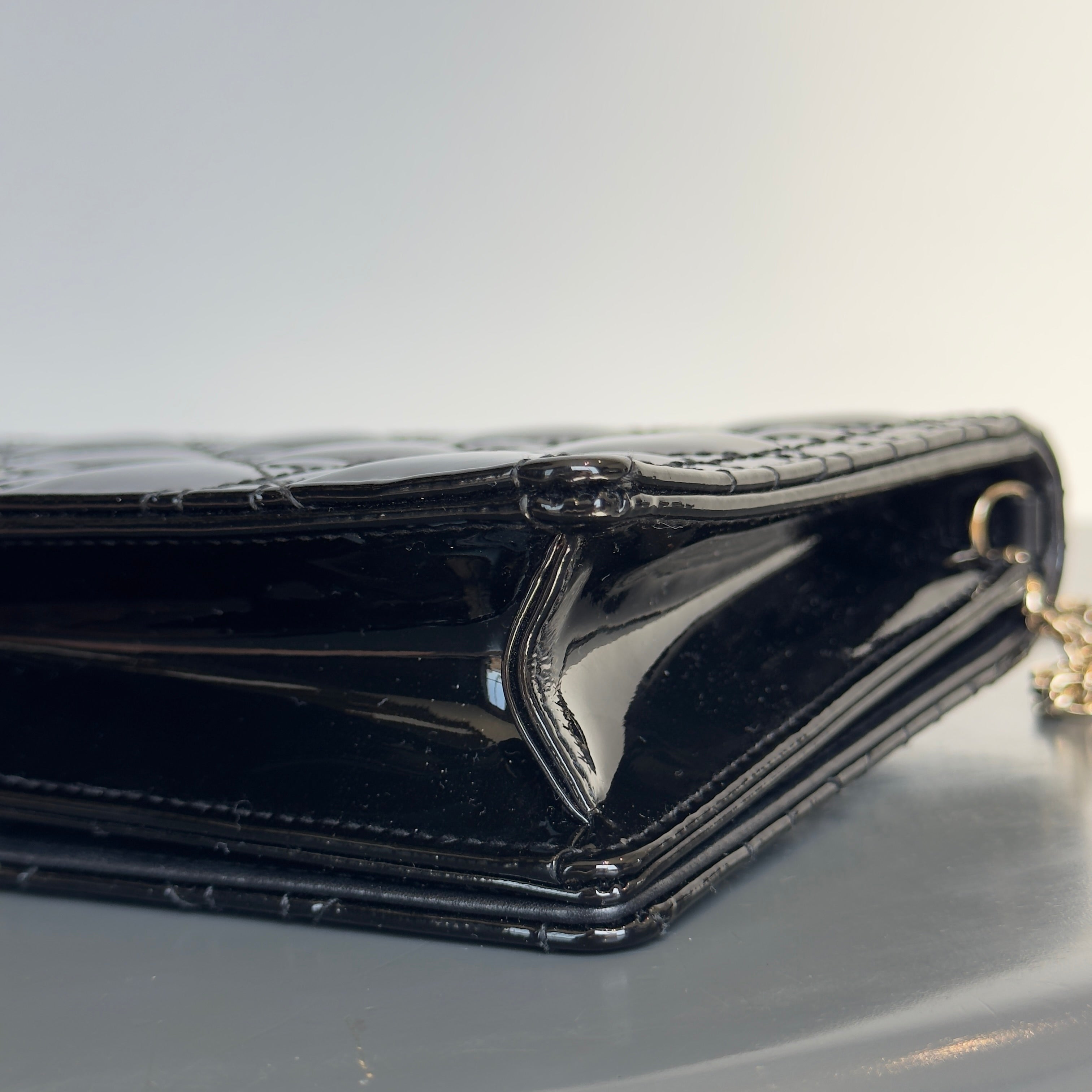 Dior Patent Wallet on Chain - Queen May