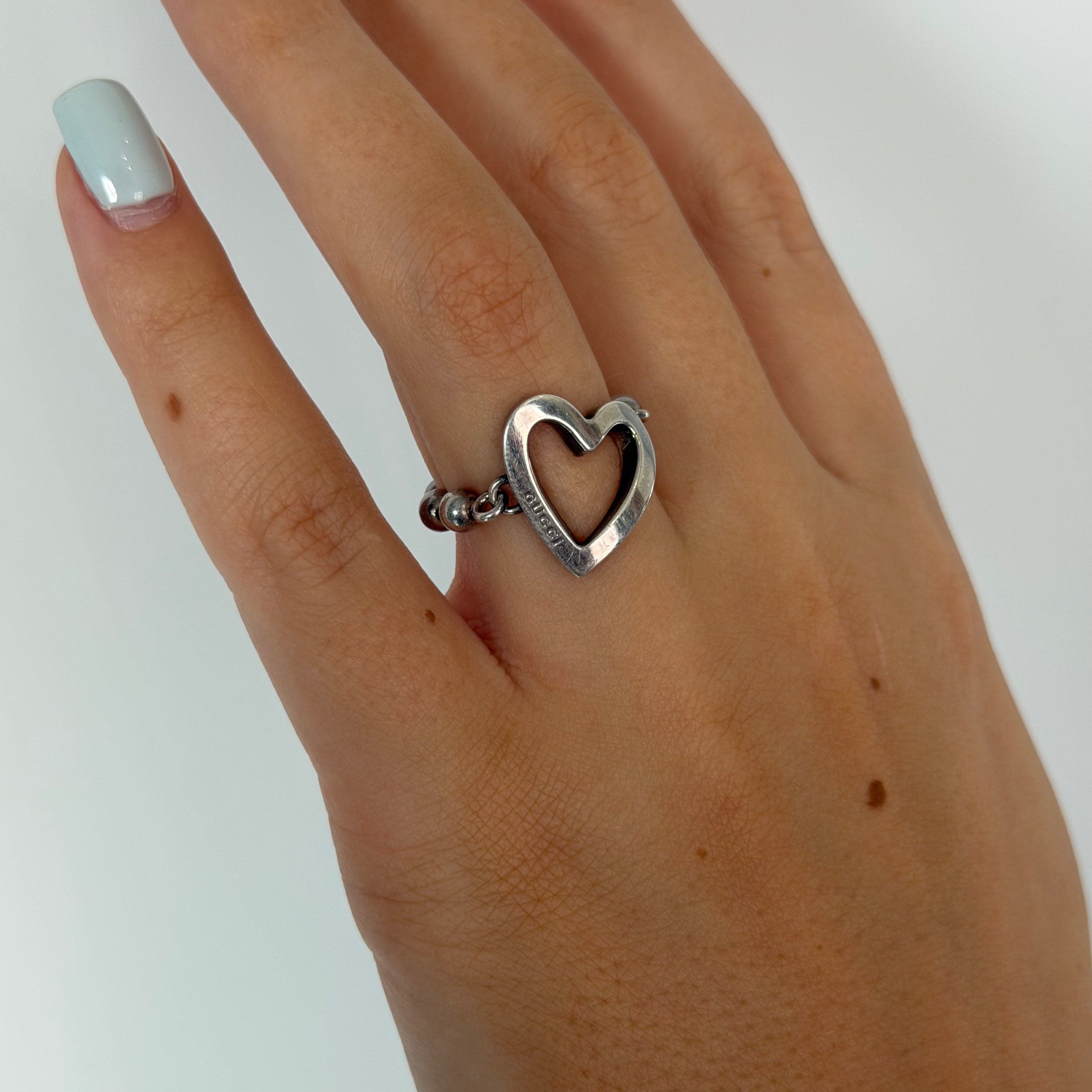 Gucci Sterling Silver Open Heart Beaded Band Ring - Queen May