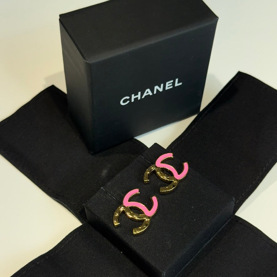 Chanel 2024 Pink Enamel and Gold Earrings - Queen May