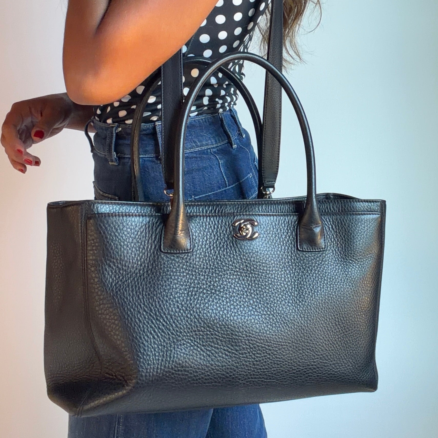 Chanel Large Black Calfskin Cerf Executive Shopper Tote Silver Hardware With Strap