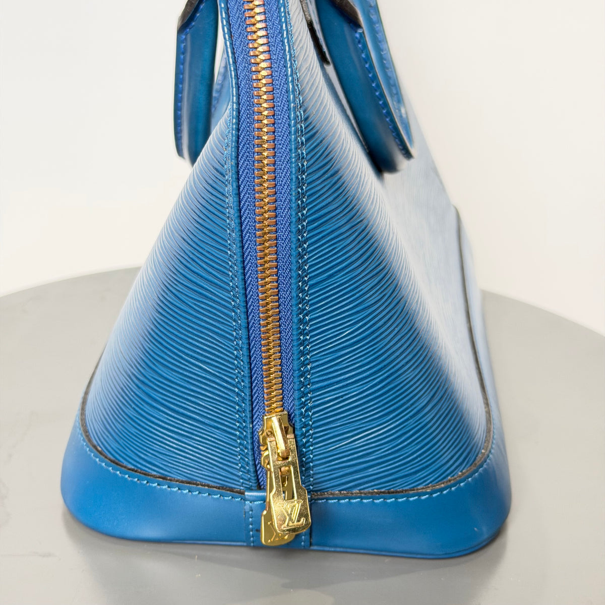 Louis Vuitton Blue Epi Leather Alma Pm - Queen May