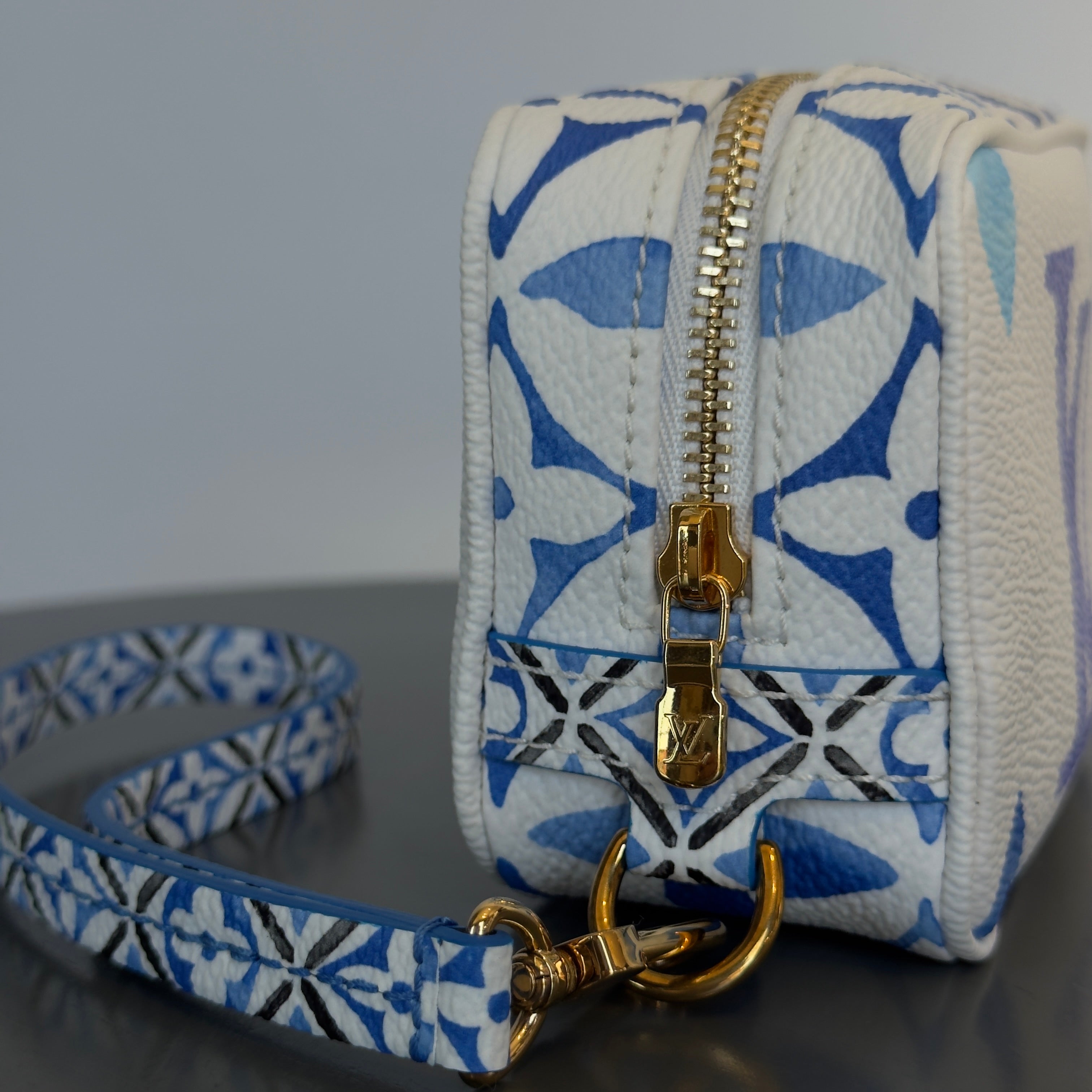 Louis Vuitton Wapity Resort Bleu
