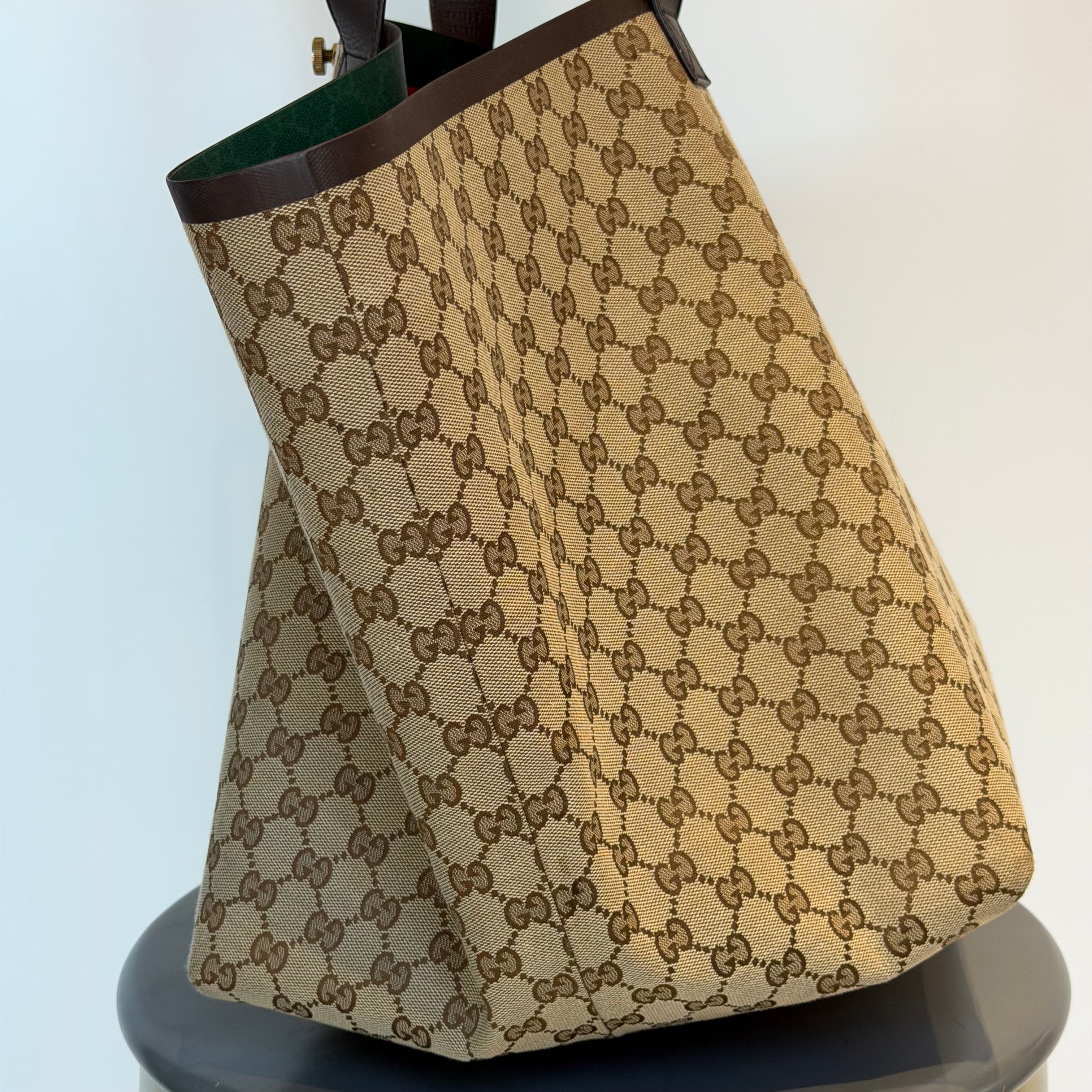 Gucci GG Supreme Totissima Large - Queen May