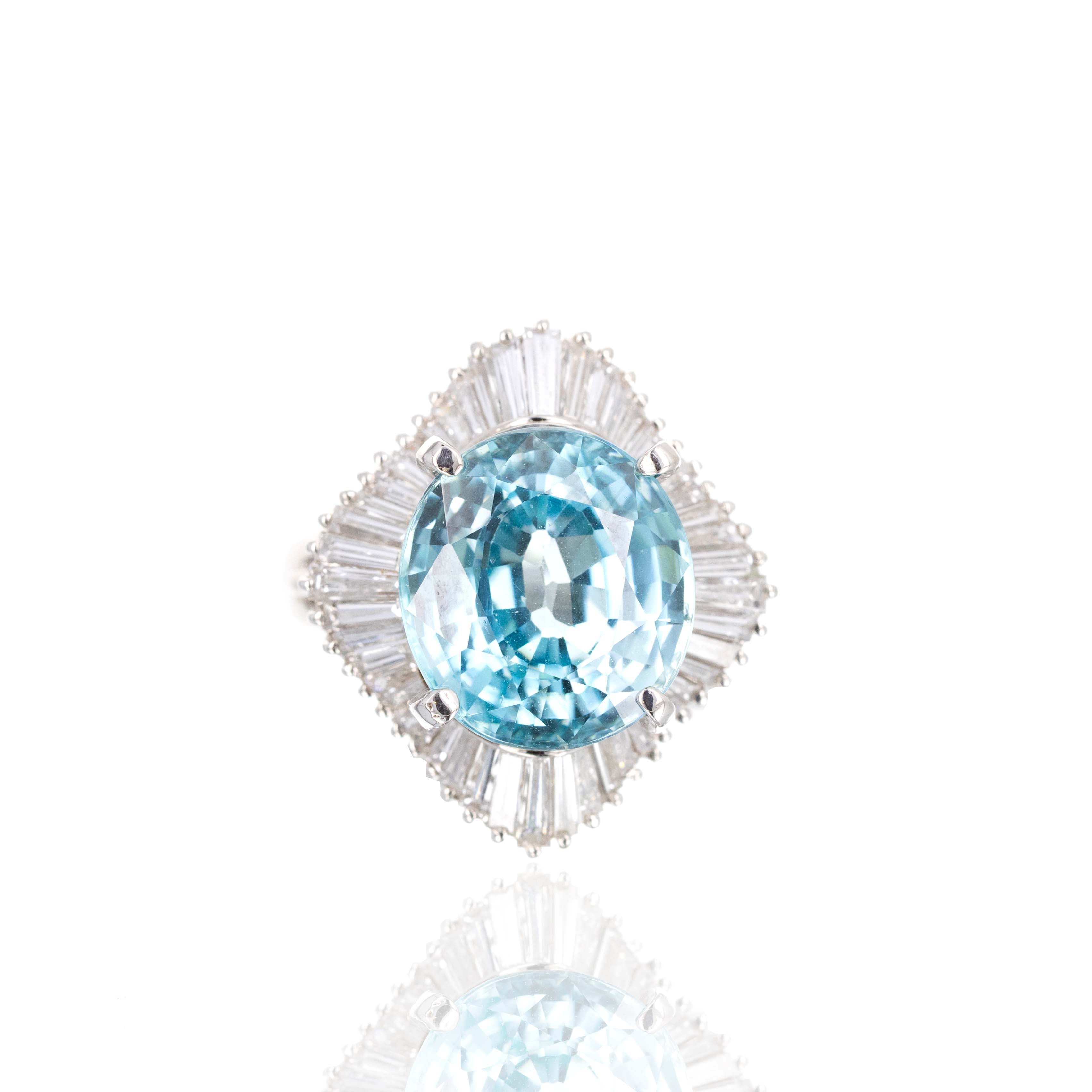 Platinum 9.78 Carat Oval Blue Zircon Diamond Fan Ring - Queen May
