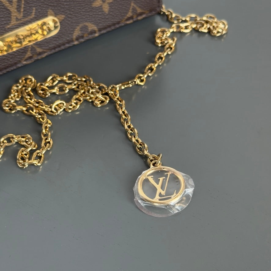 Louis Vuitton Monogram Lily Wallet on Chain - Queen May