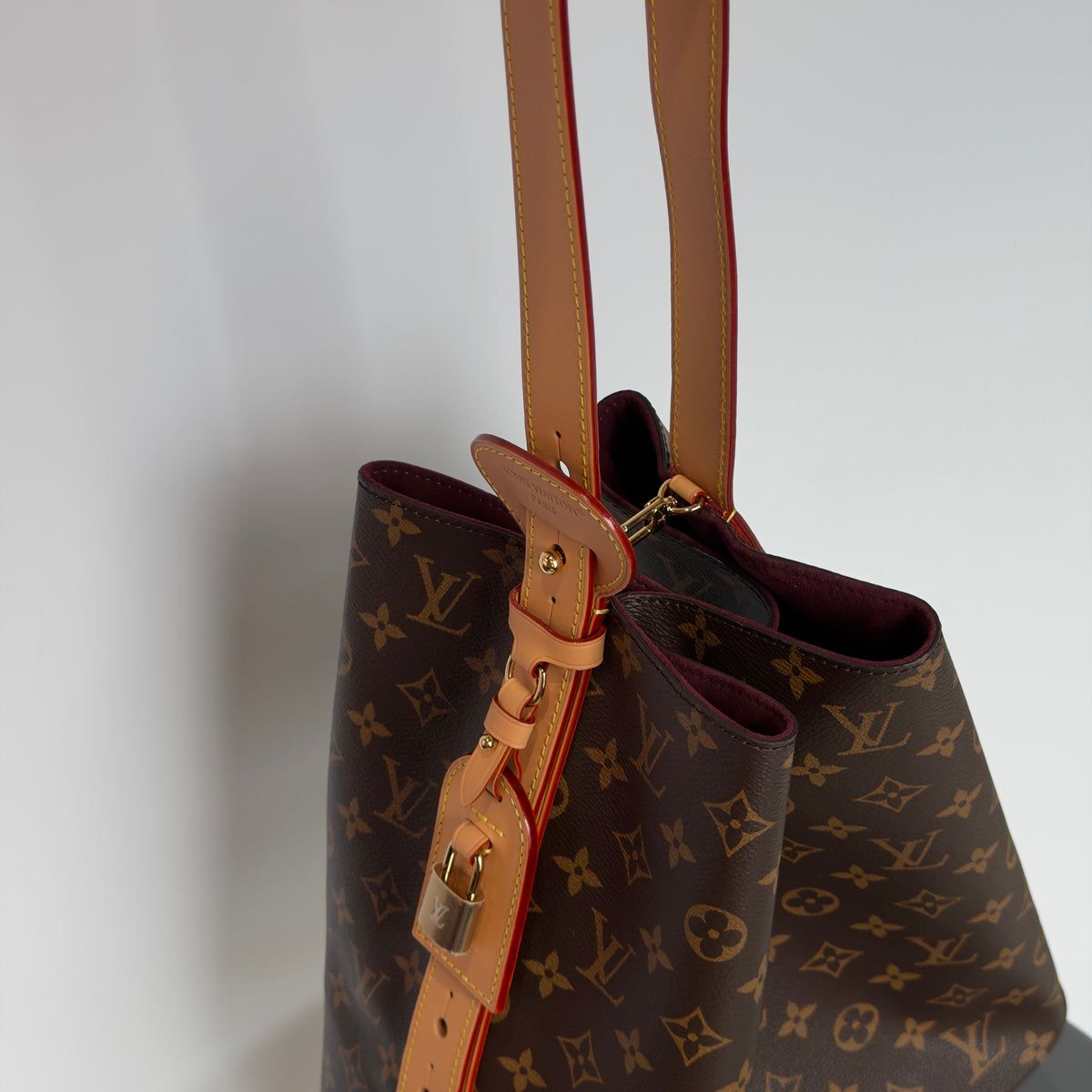 Louis Vuitton All In MM