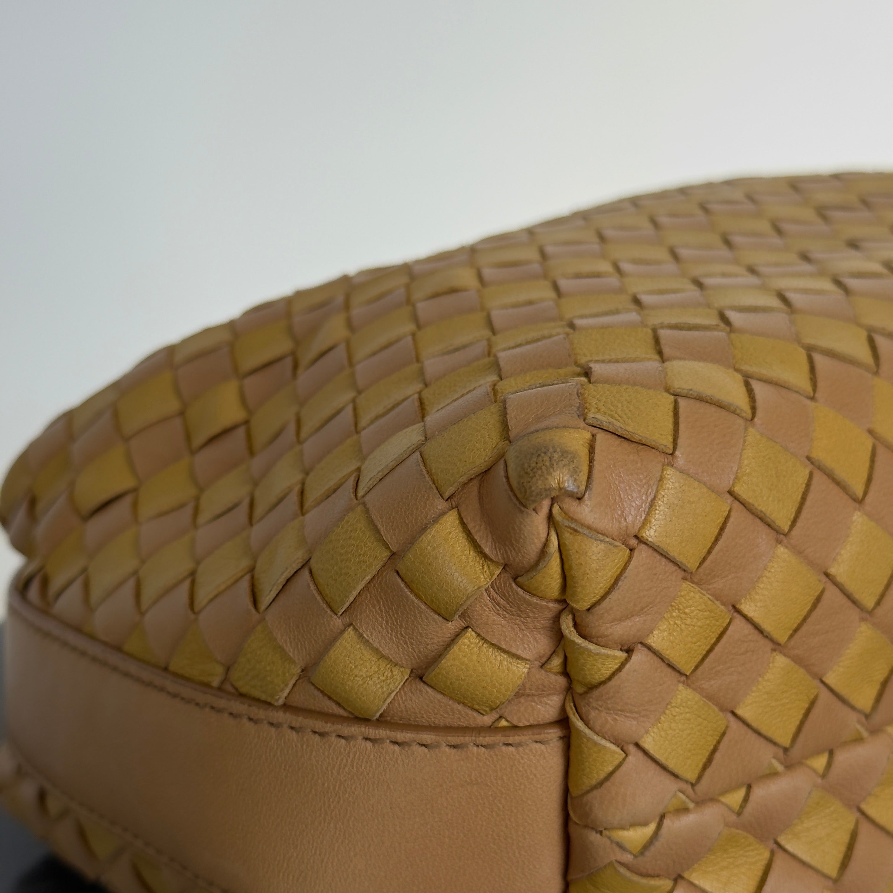 Bottega Veneta Intrecciato Nappa Pochette - Queen May