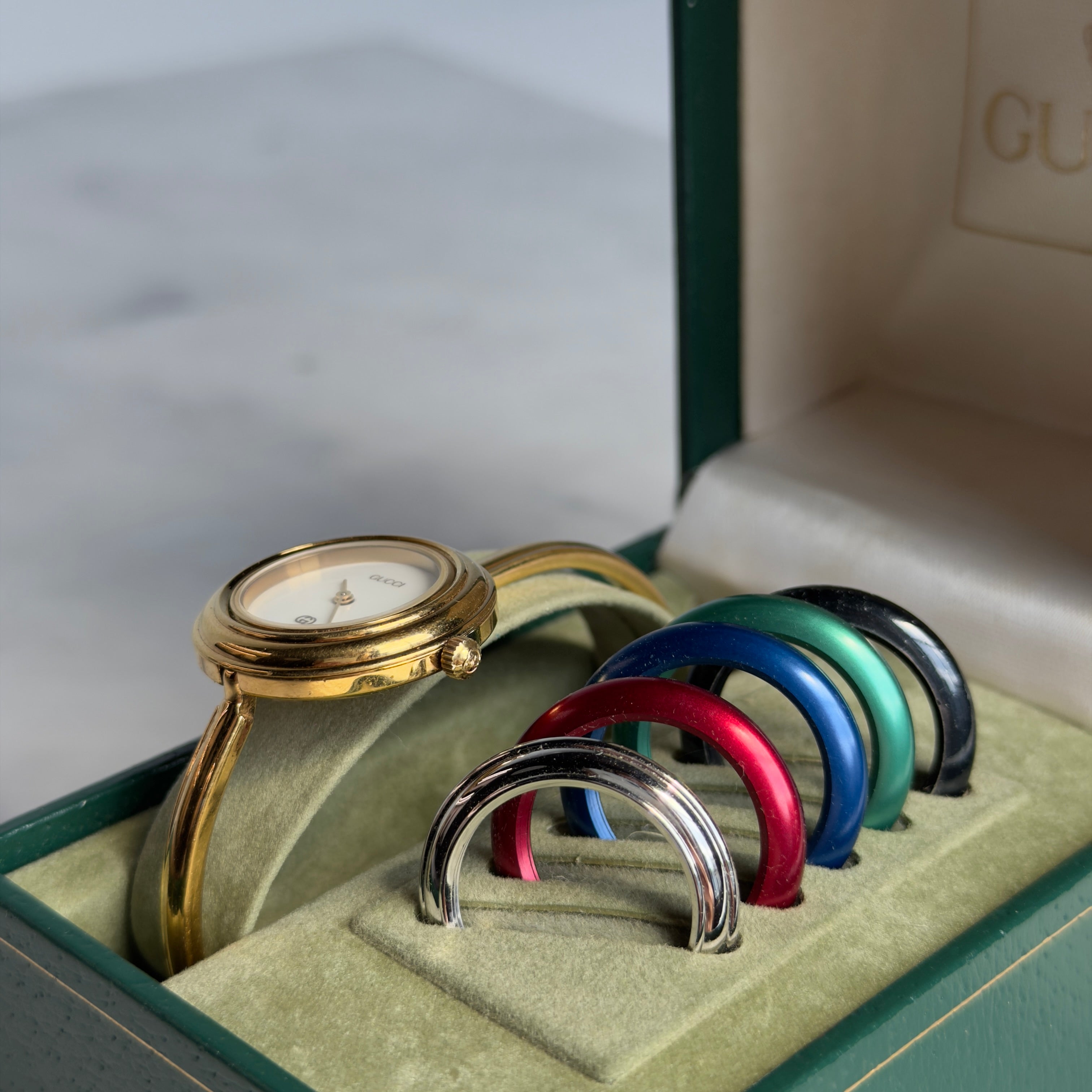 Vintage Gucci Interchangeable Metal Bezel Watch
