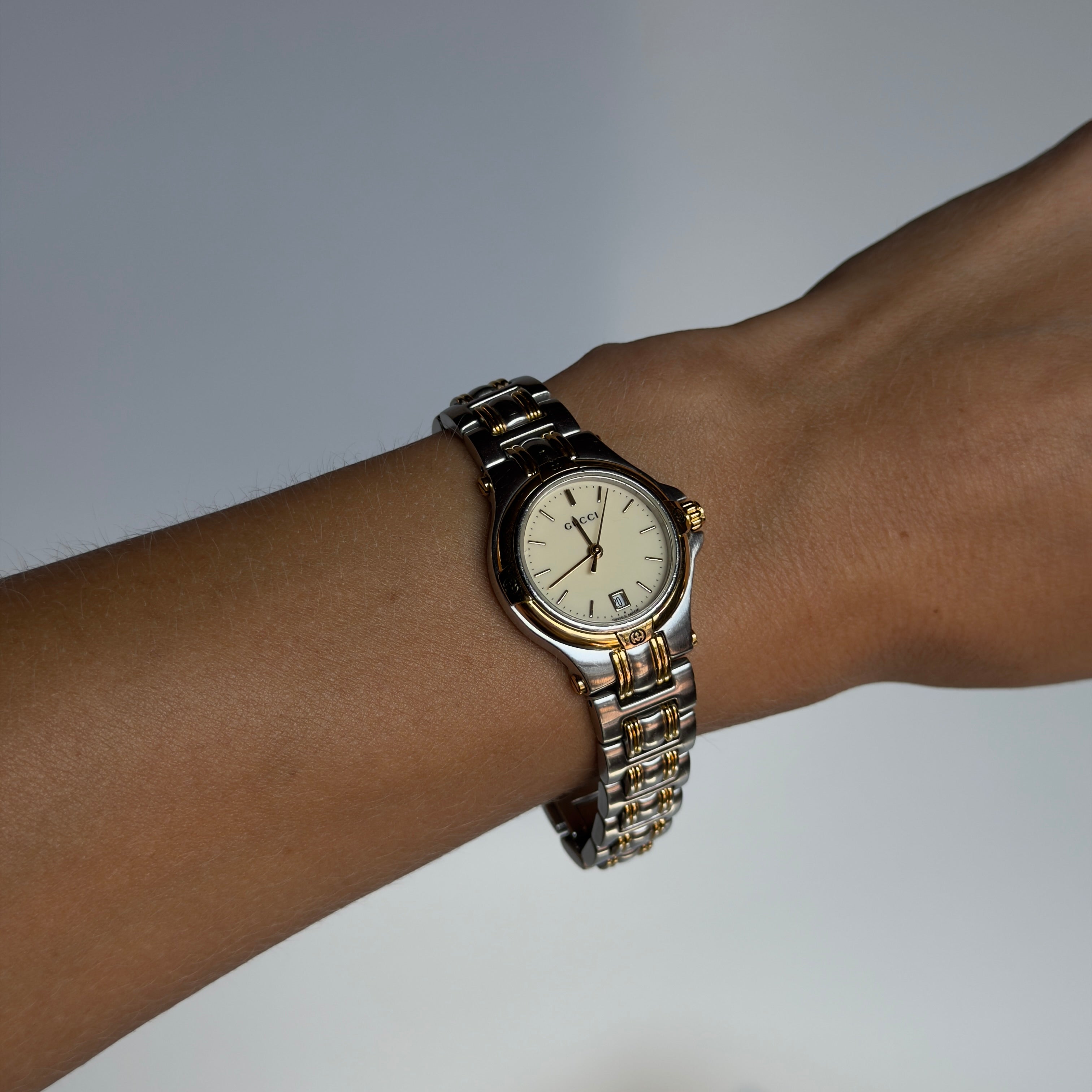 Gucci Two Tone 9040L Watch