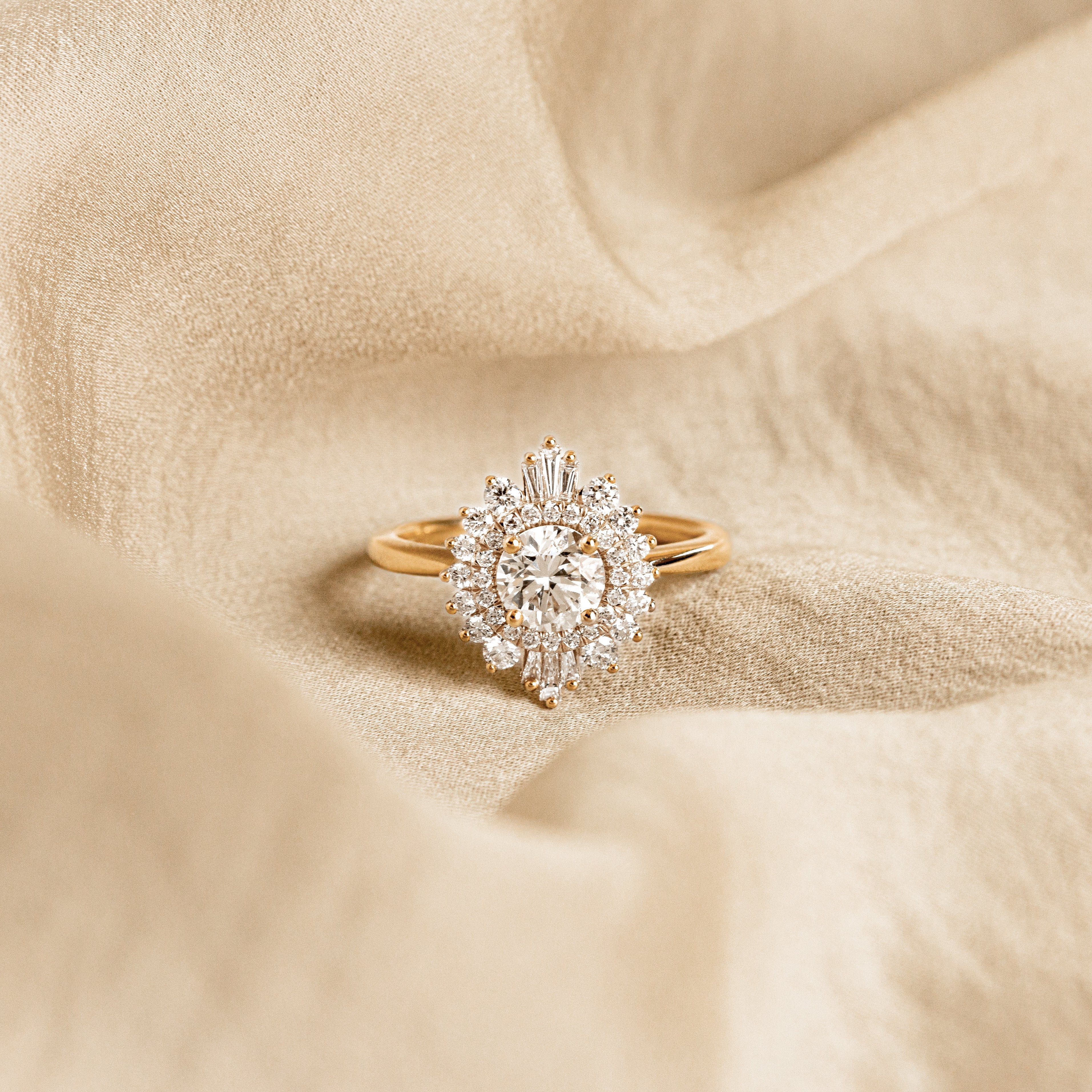 0.95 Carat Round Brilliant Diamond Fan Ballerina Engagement Ring in 14K Yellow Gold GIA Certified - Queen May