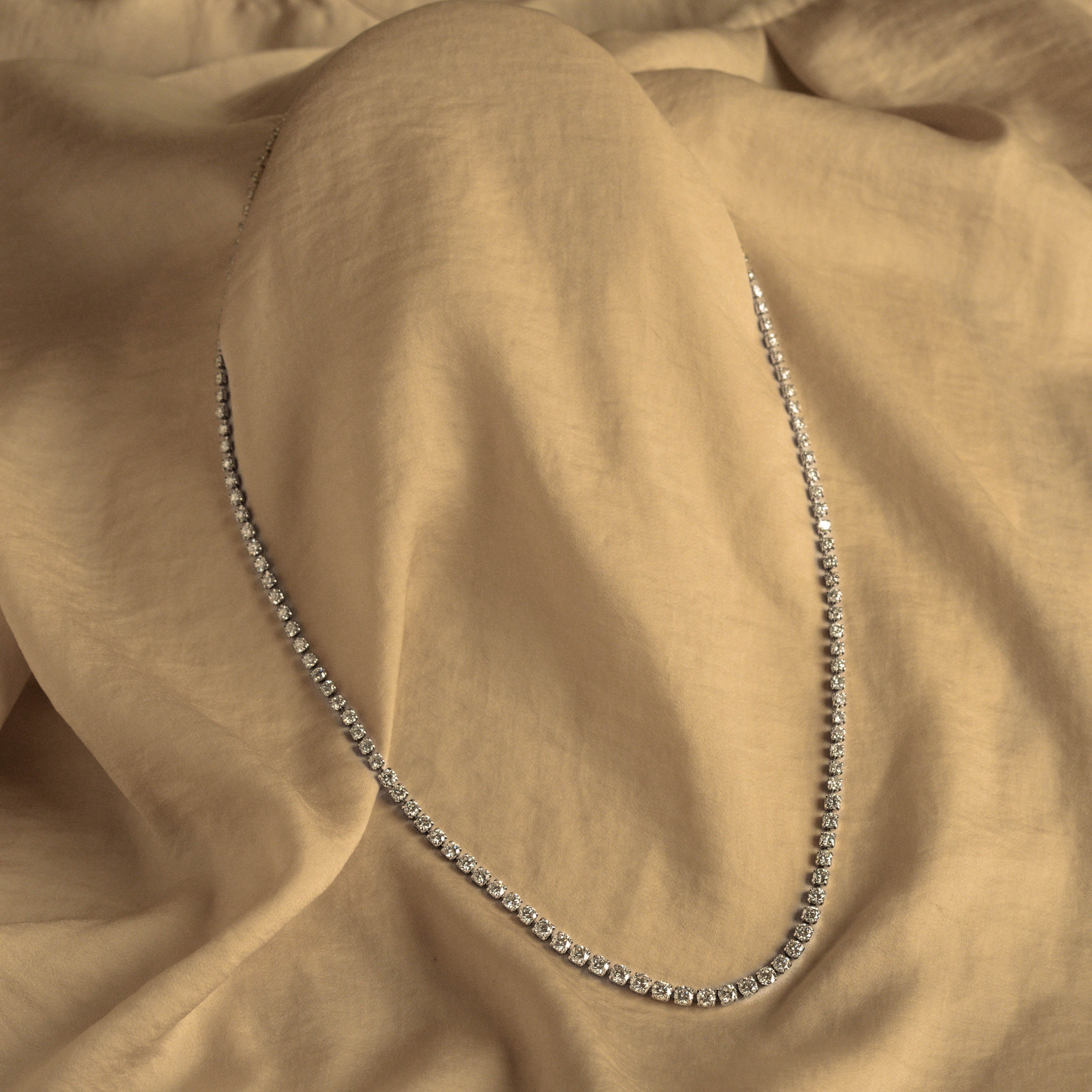 Platinum 10.95 Carat Total Weight Round Diamond Graduated Necklace - Queen May