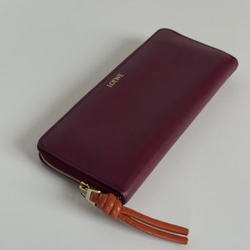 Loewe Knot Slim Leather Continental Wallet - Queen May